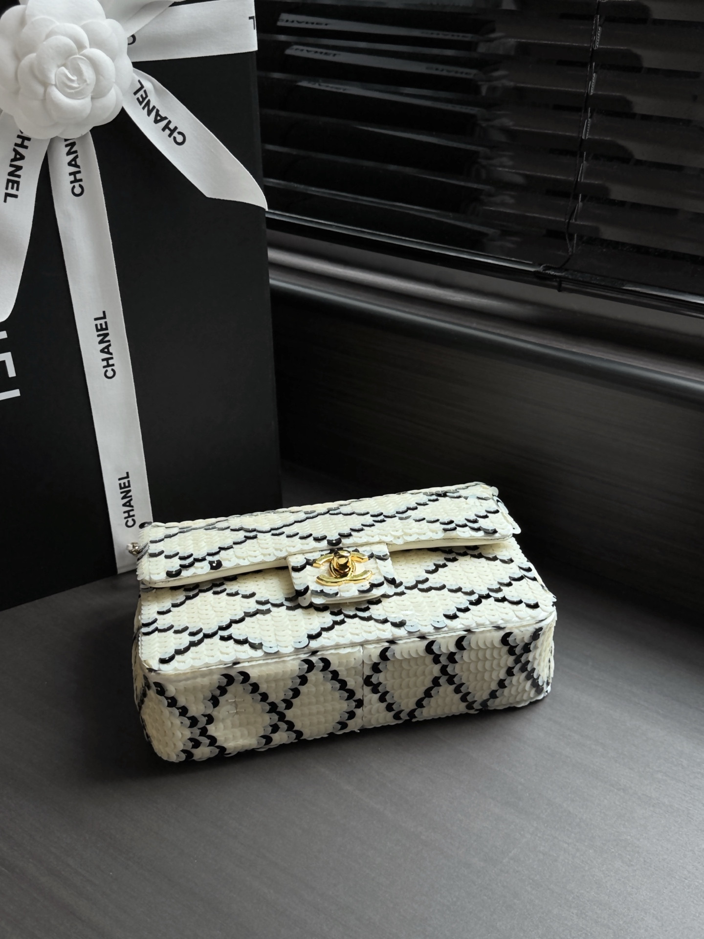 Ch**el Flap Bag AS4561 14x21x8cm
