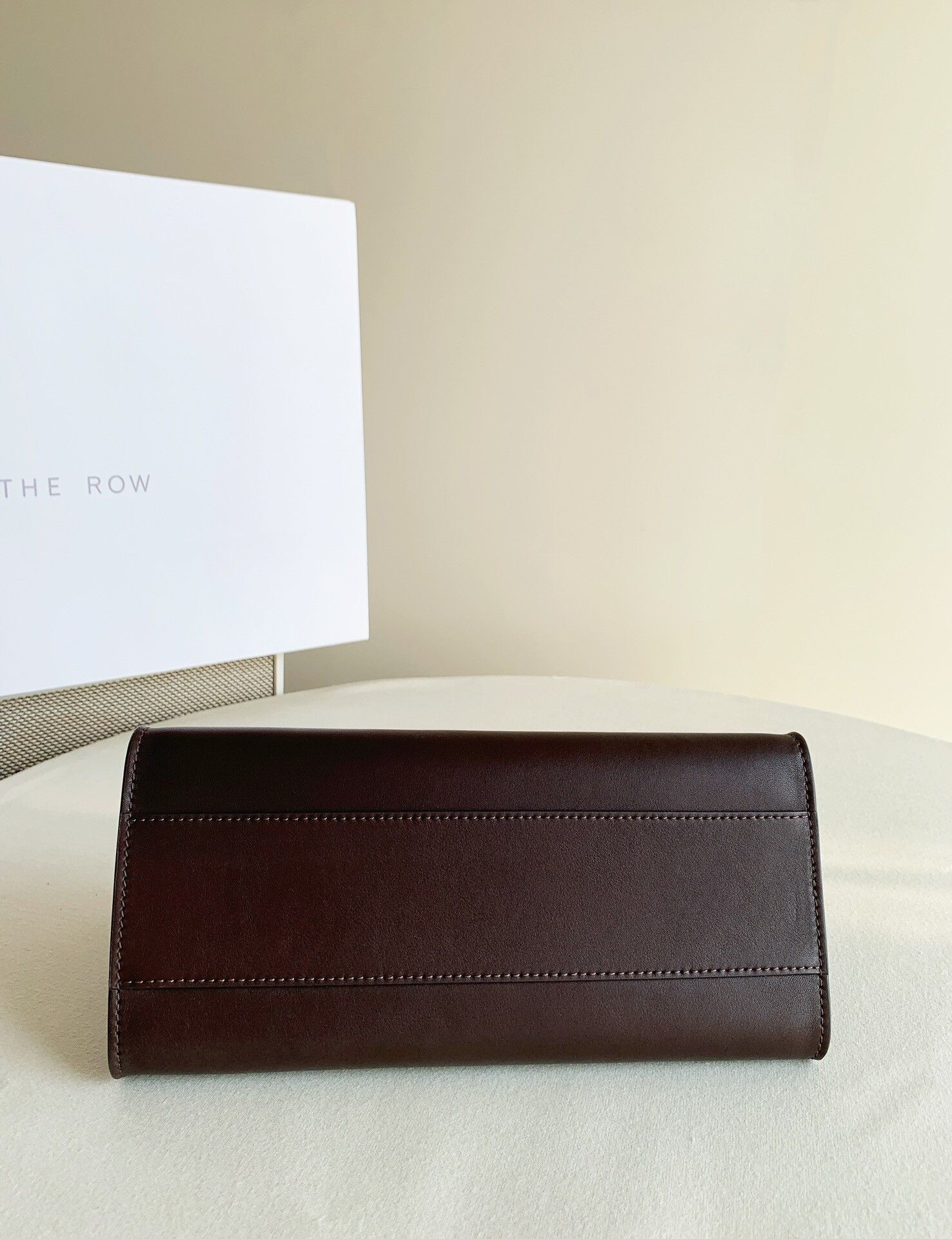 The R0w Peggy Clutch in Leather 28x13x14cm