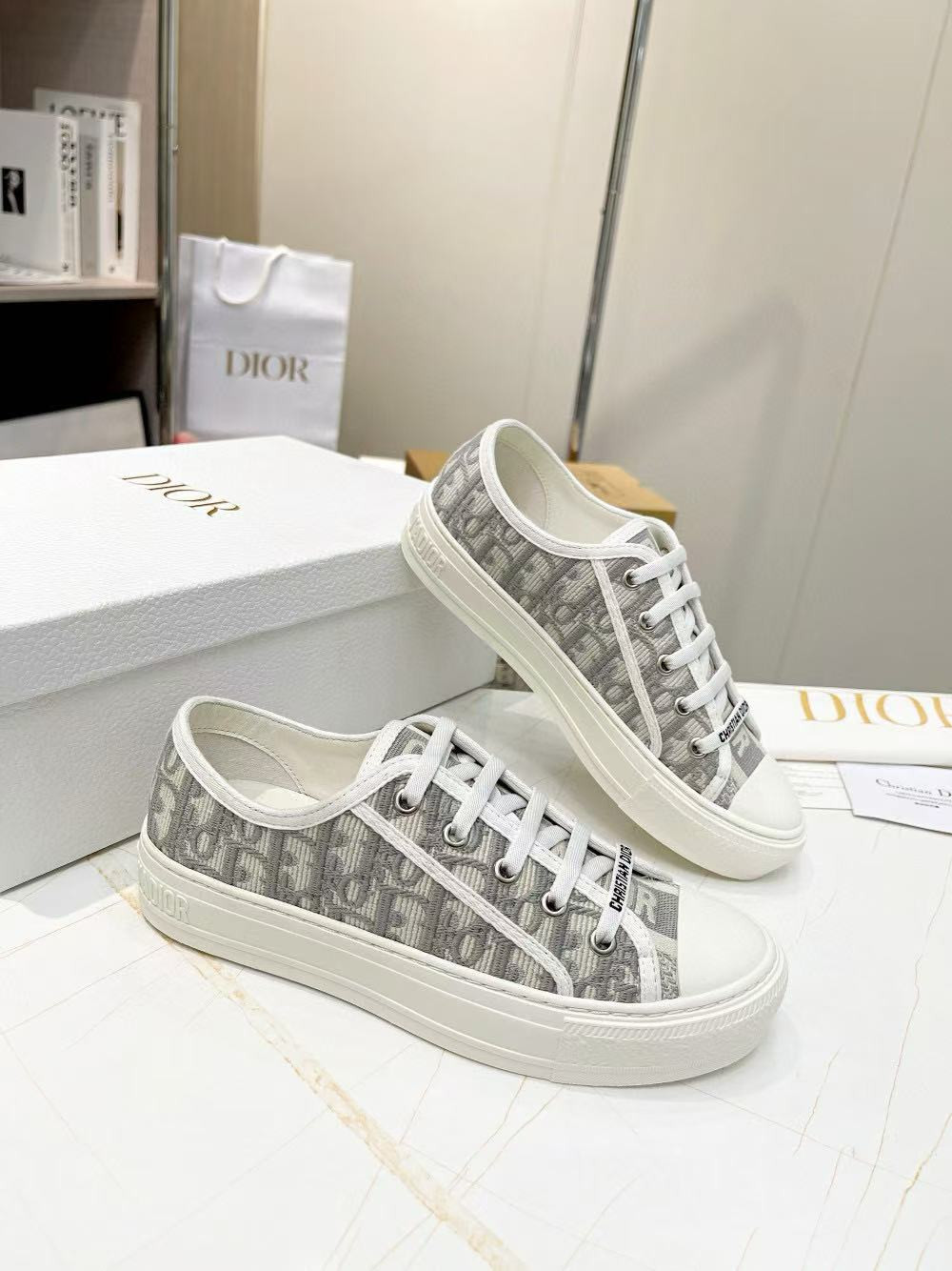 UA D10r Walk'n' Sneaker