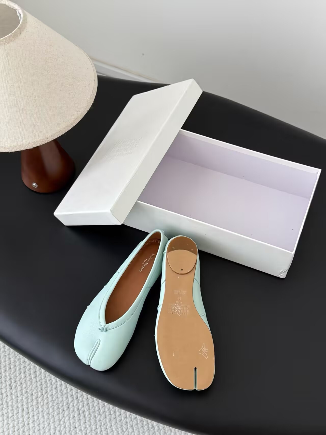 UA Ma1s0n Marg*e1a Tabi Ballerina