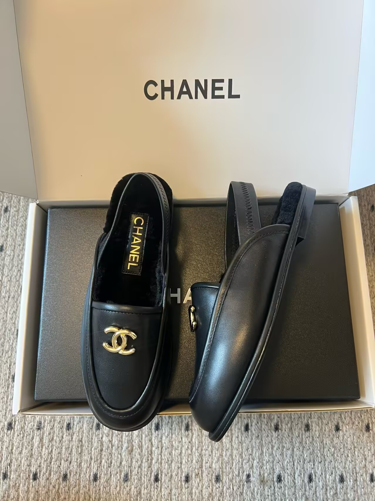 UA Ch**el Shoes