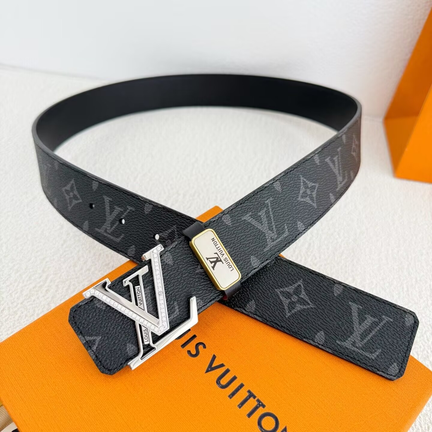 LV Belt