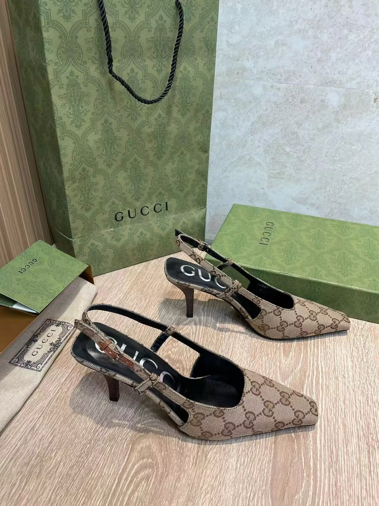 UA Gvc*1 GG Slingback Pump