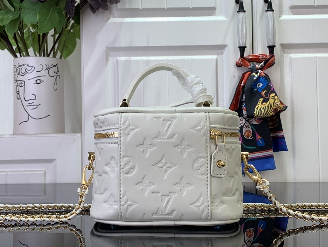LV Vanity PM M25219 19x13x11cm
