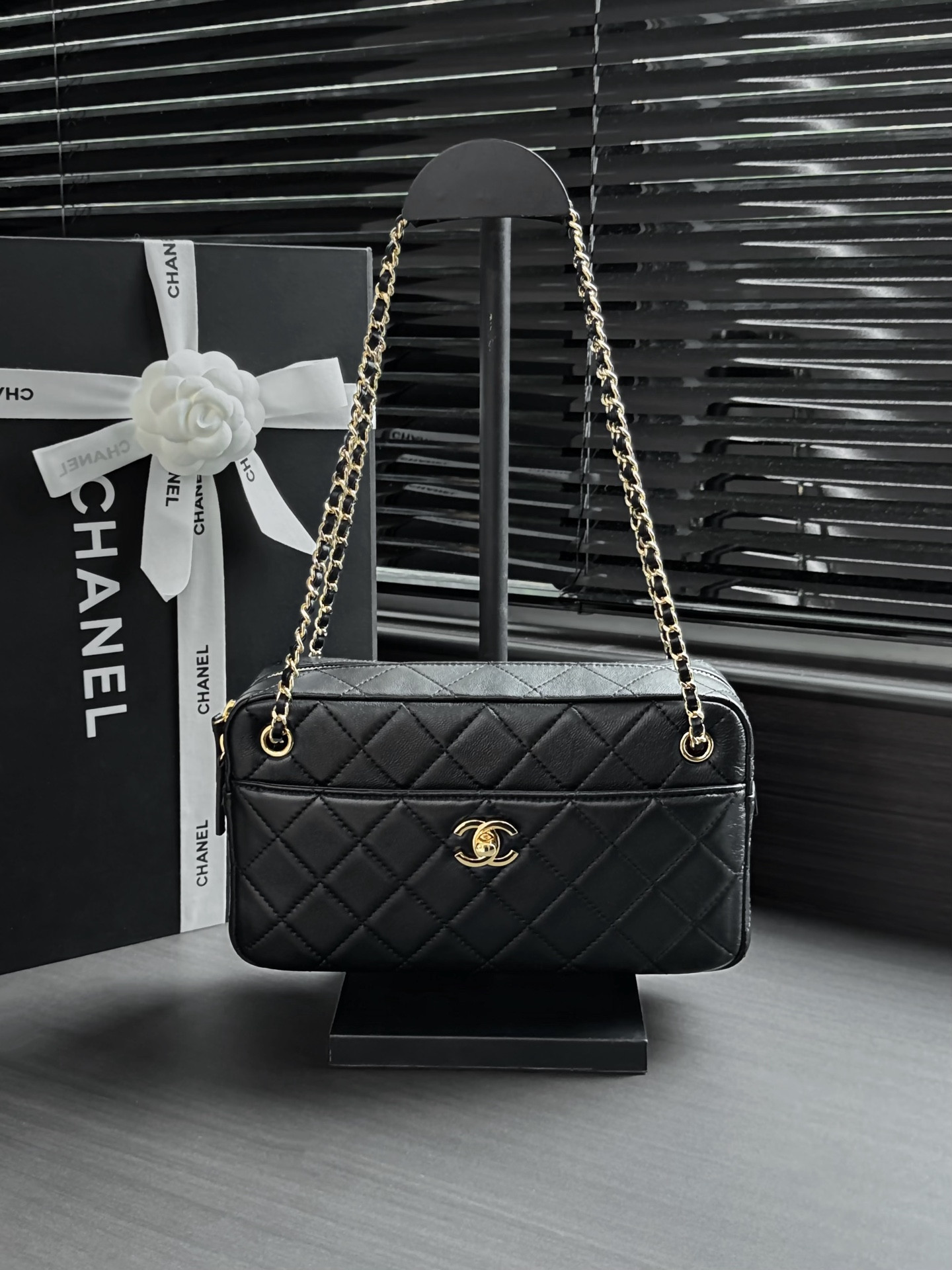 Ch**el Camera Bag in Lambskin Leather AS6443 13x24.5x8cm