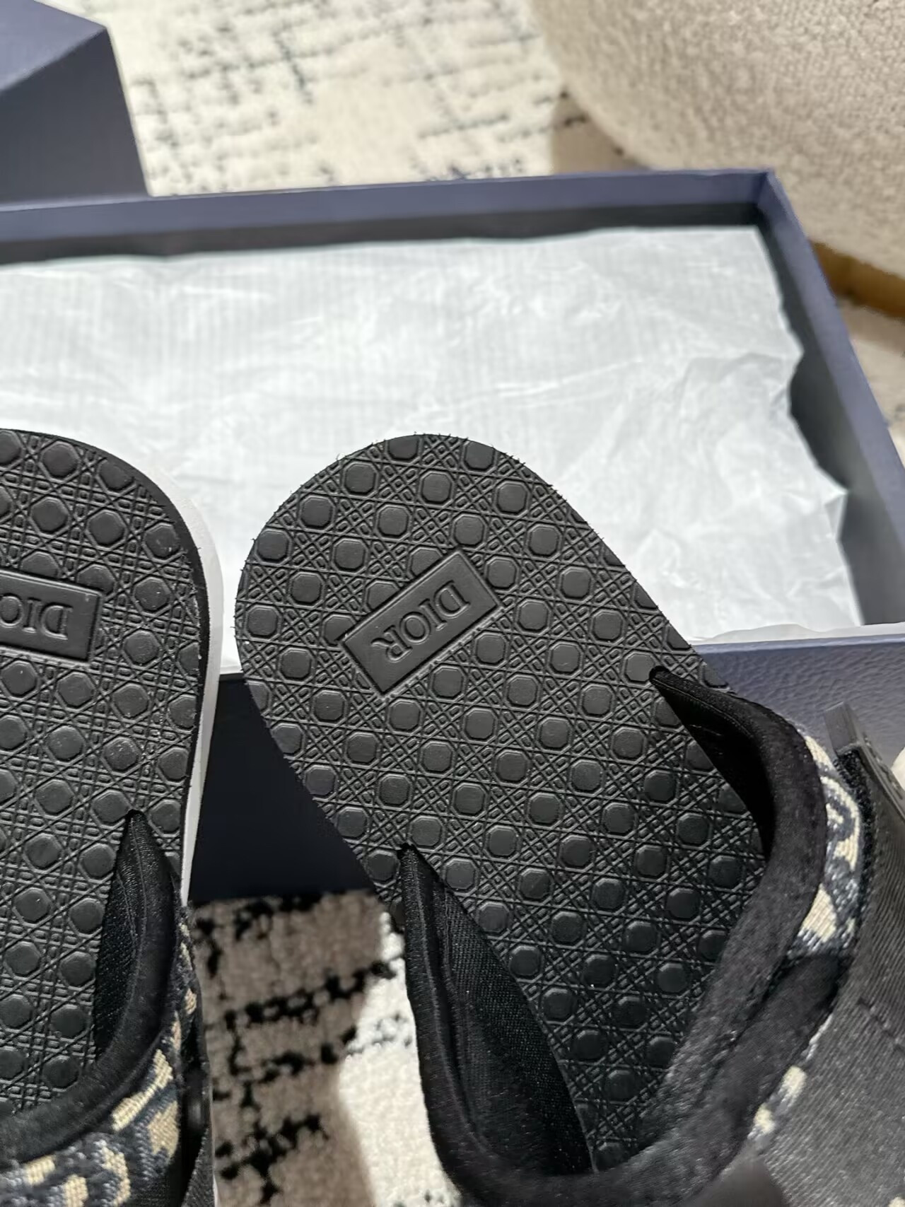 UA D10r Alpha Sandals