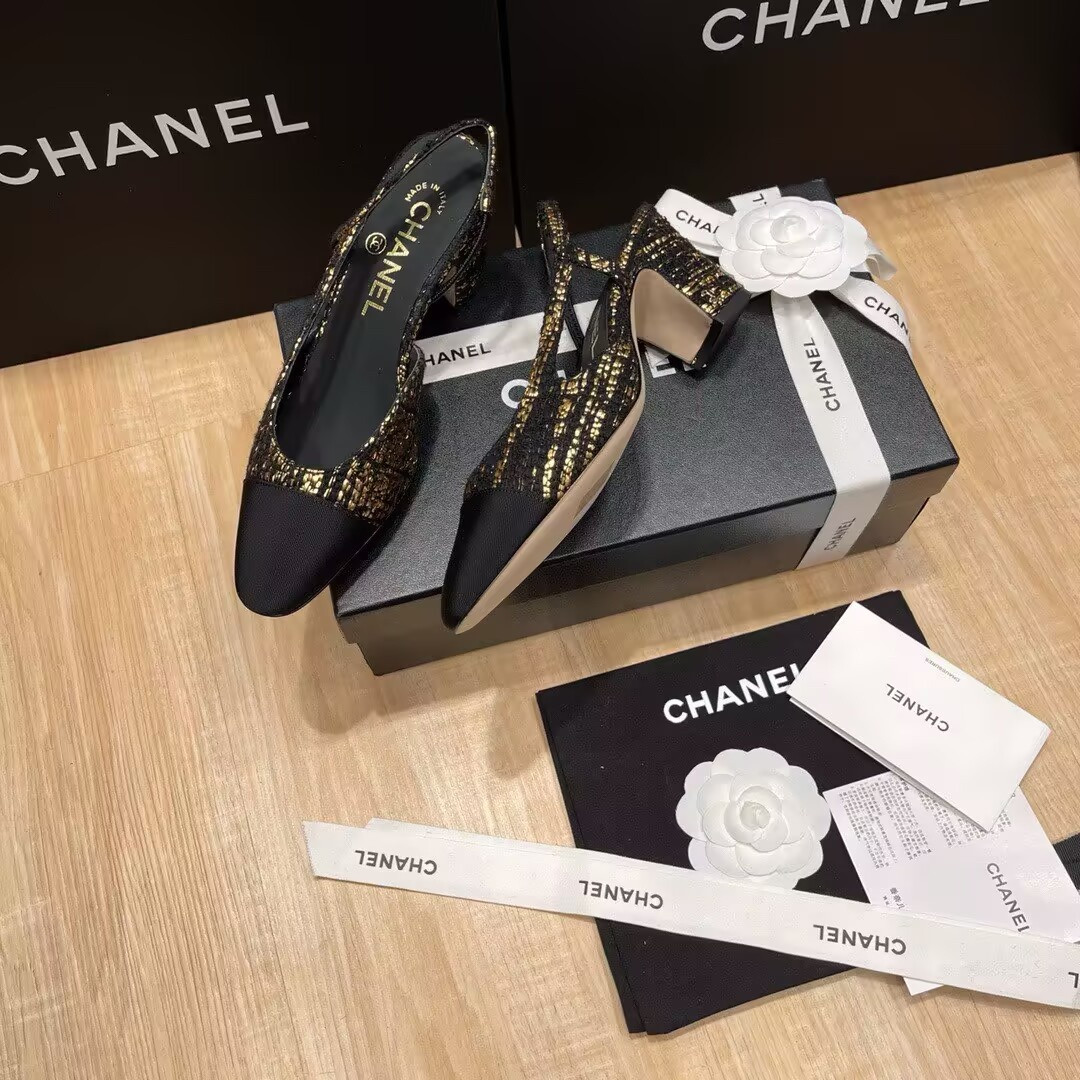 ua Ch**el slingbacks