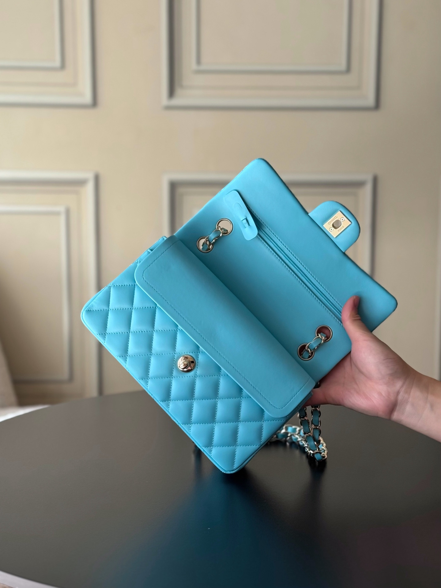 Ch**el Small Classic Bag 23x6.5x14cm
