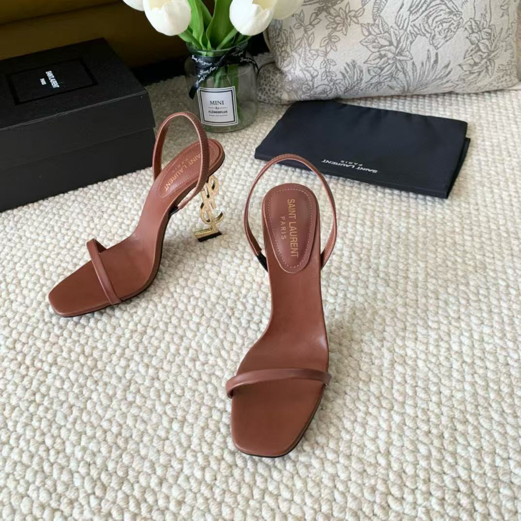 UA Y51 opyum sandals