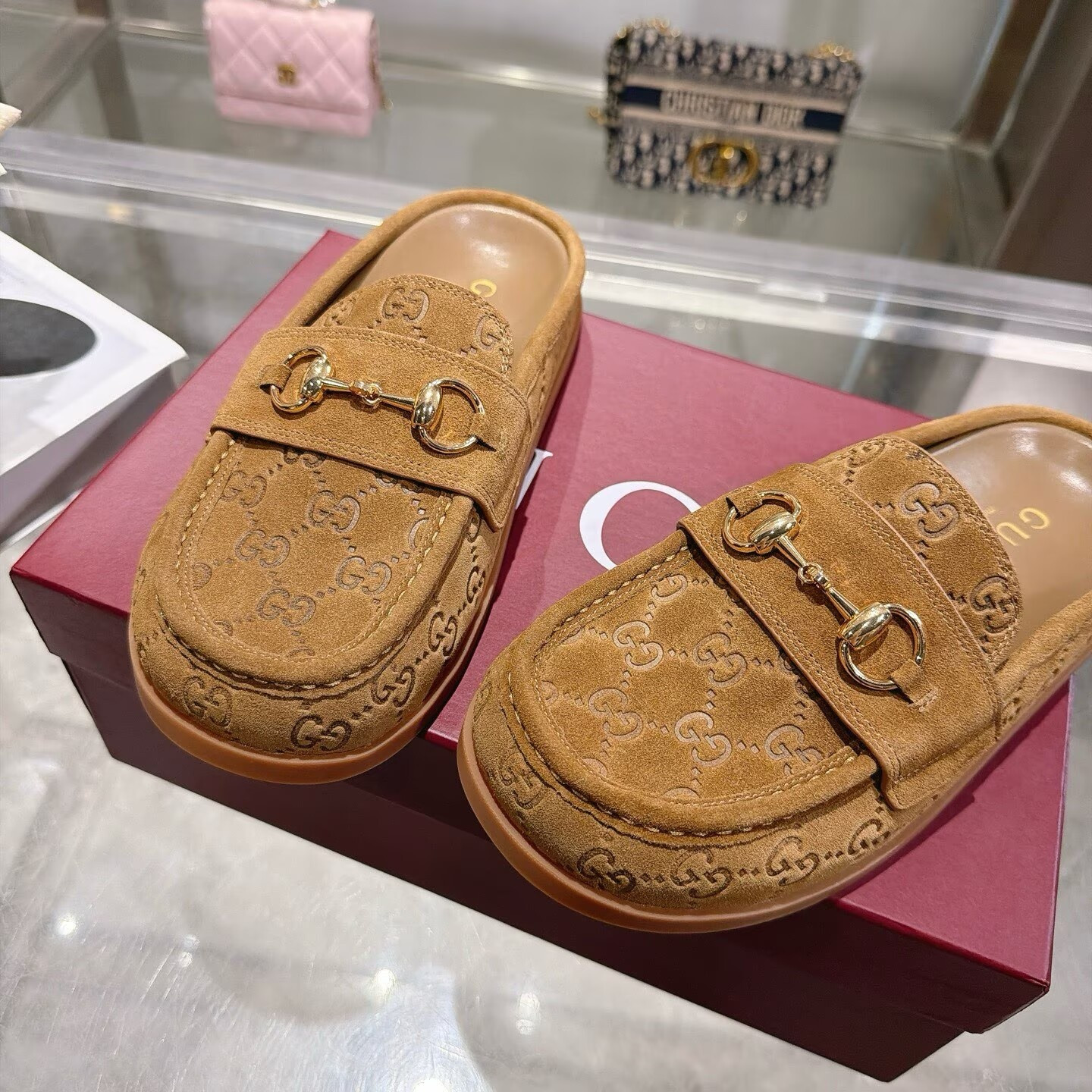 UA Gvc*1 Mule