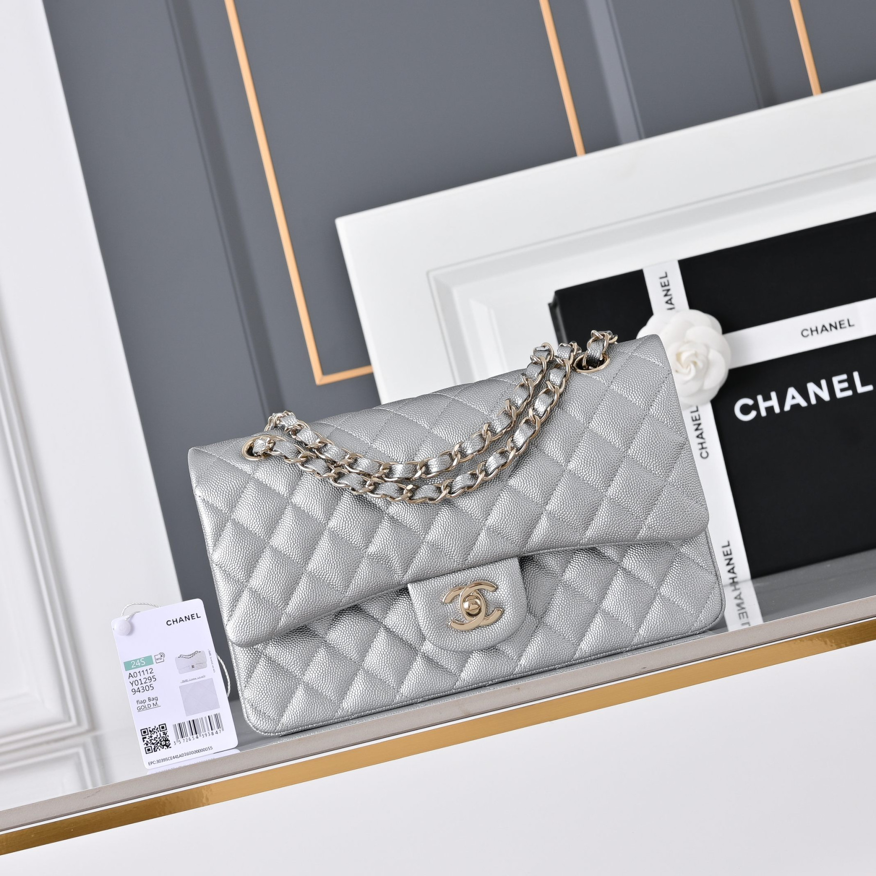 Ch**el Classic Flap Light Gold Hardware A01112 15.5x25.5x6.5cm