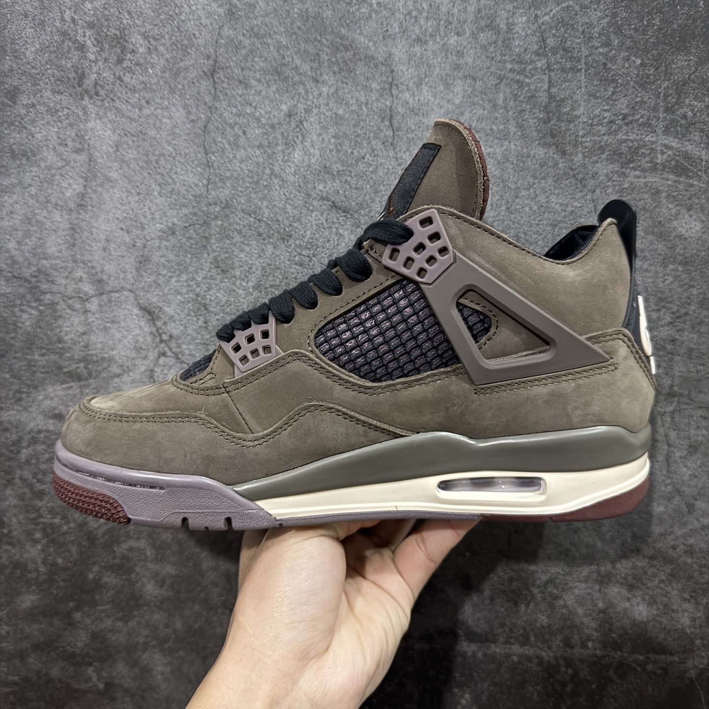 UA Air Jordan 4 Retro