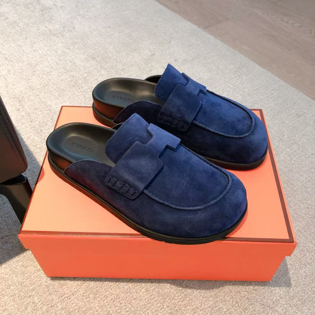 UA H**me5 slippers