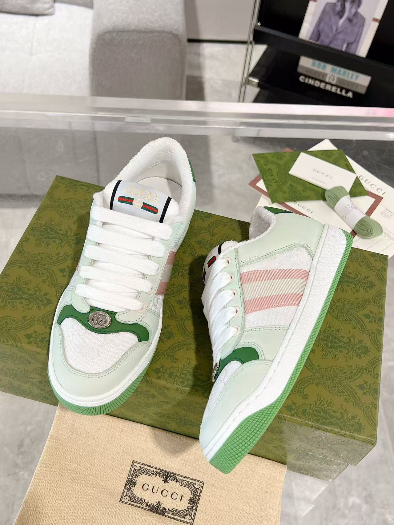 UA Gvc*1 Sneakers