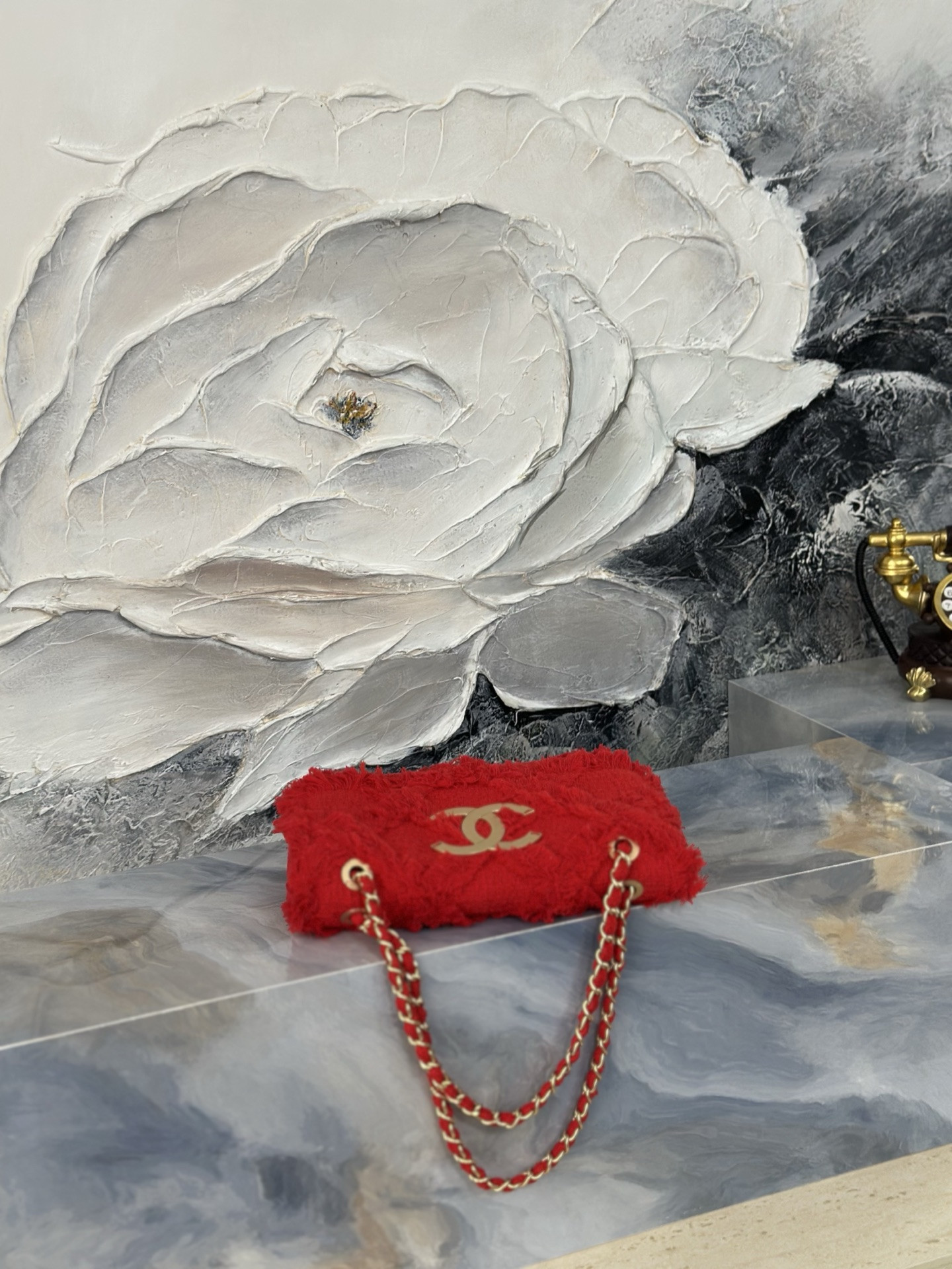 Ch**el Vintage Flap Bag AS3318 17x27x6.5cm