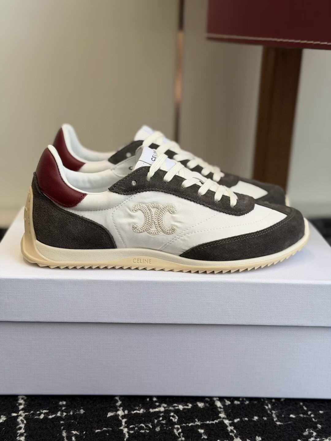 UA Ce1i*e Race Low Lace-up Sneaker
