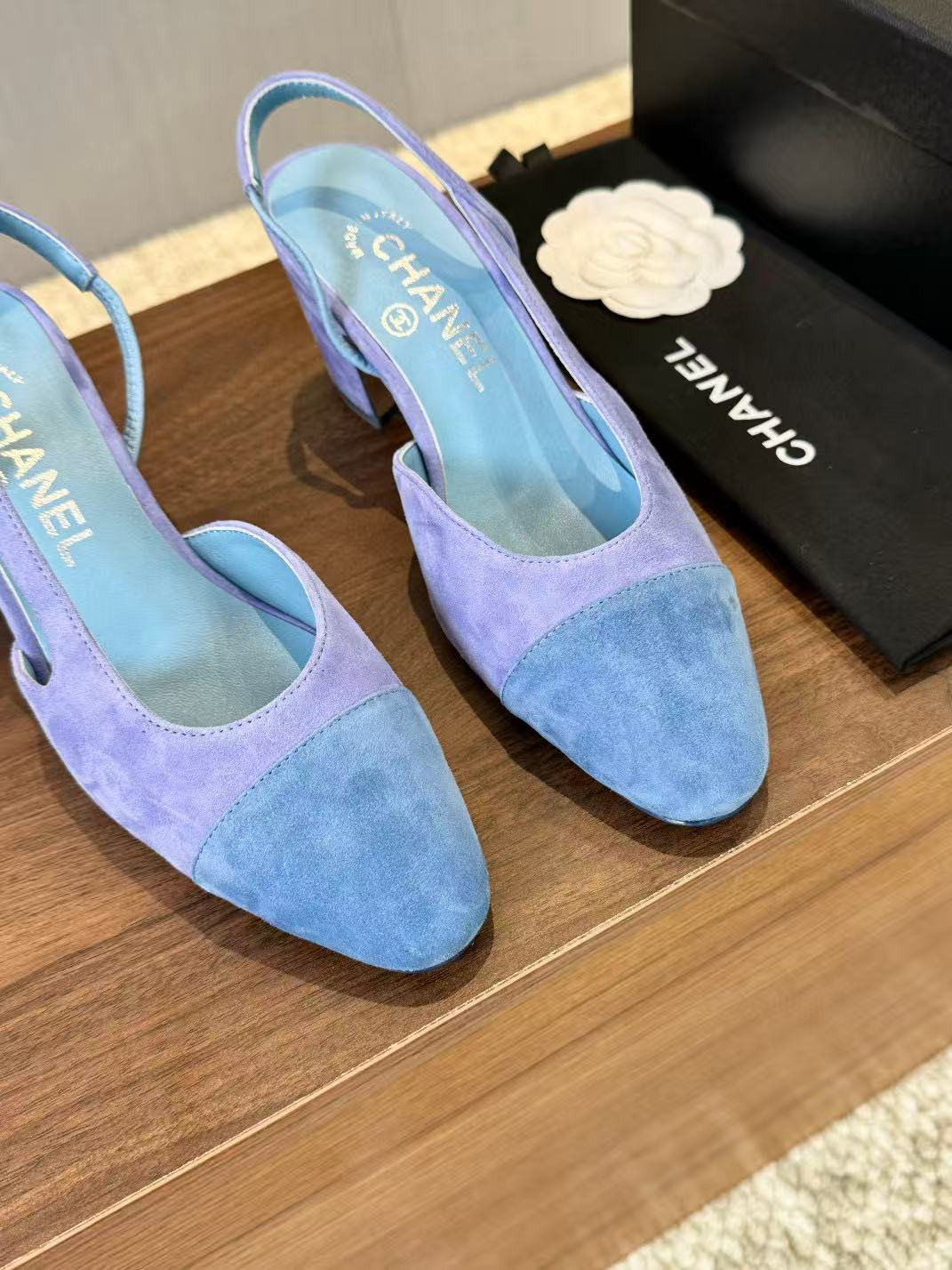 UA Ch**el SLINGBACKS
