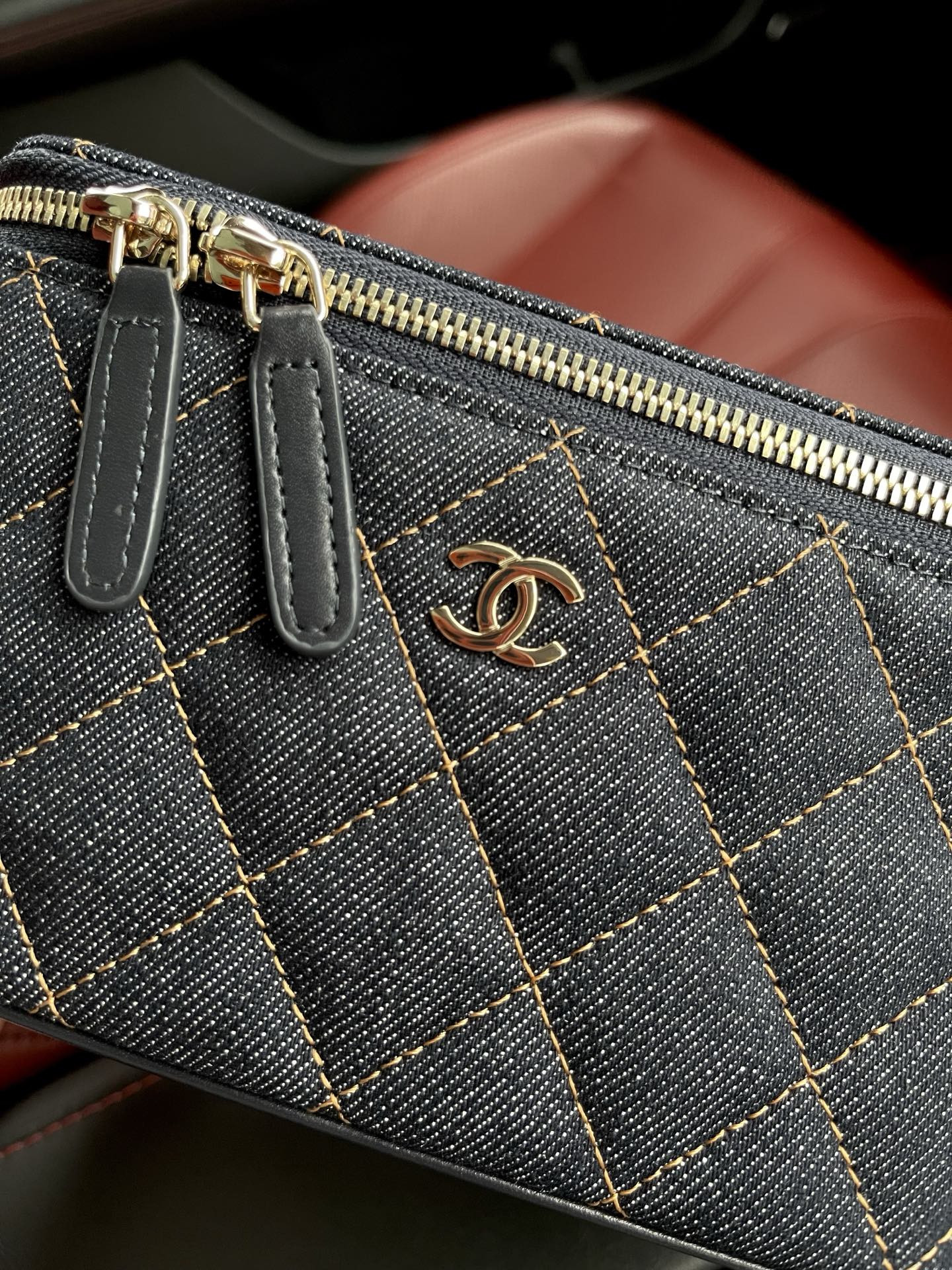 Ch**el Vanity with Chain AP1341 16x8x10cm (Light gold buckle)
