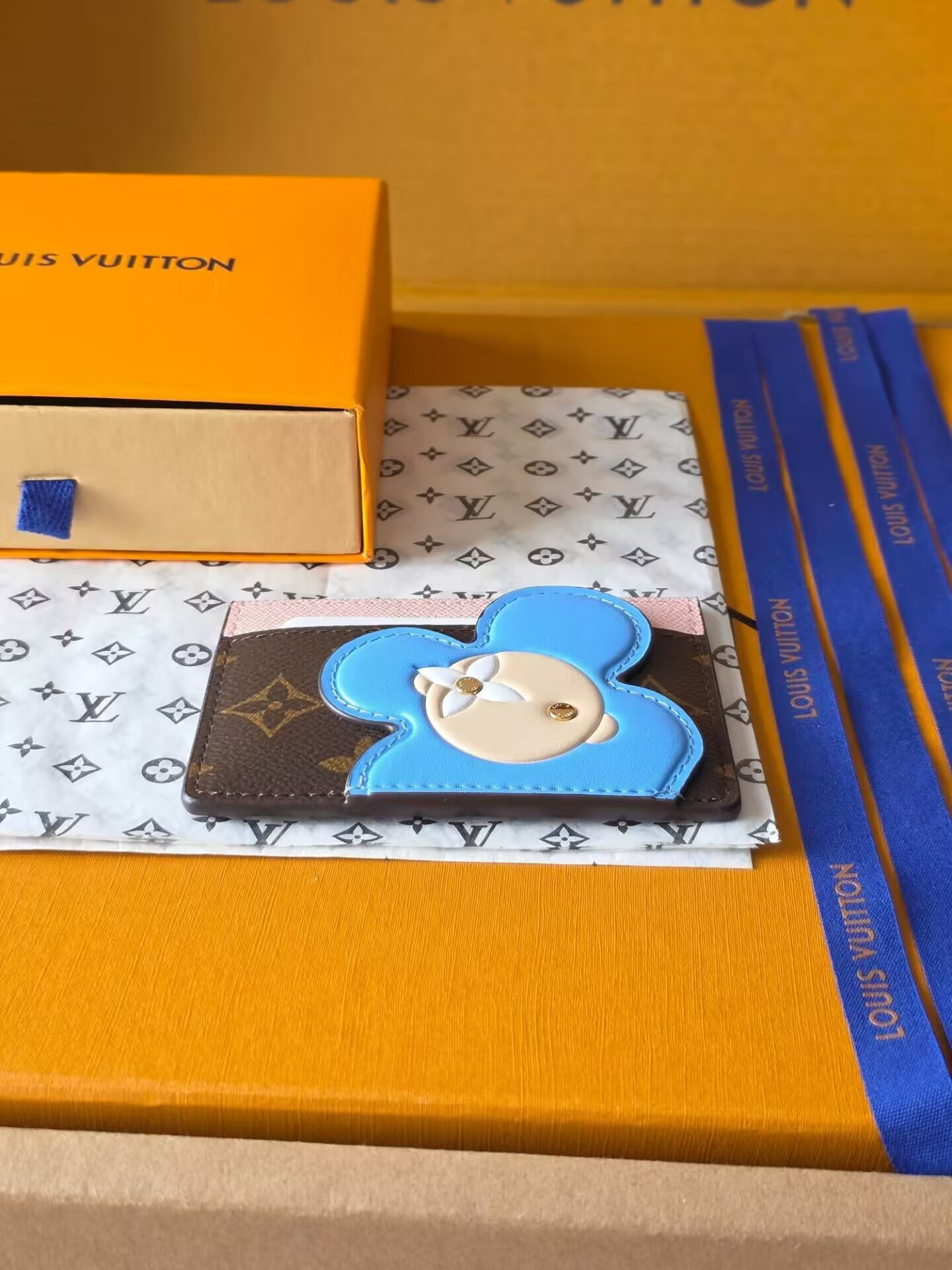 LV Card Holder M15345
