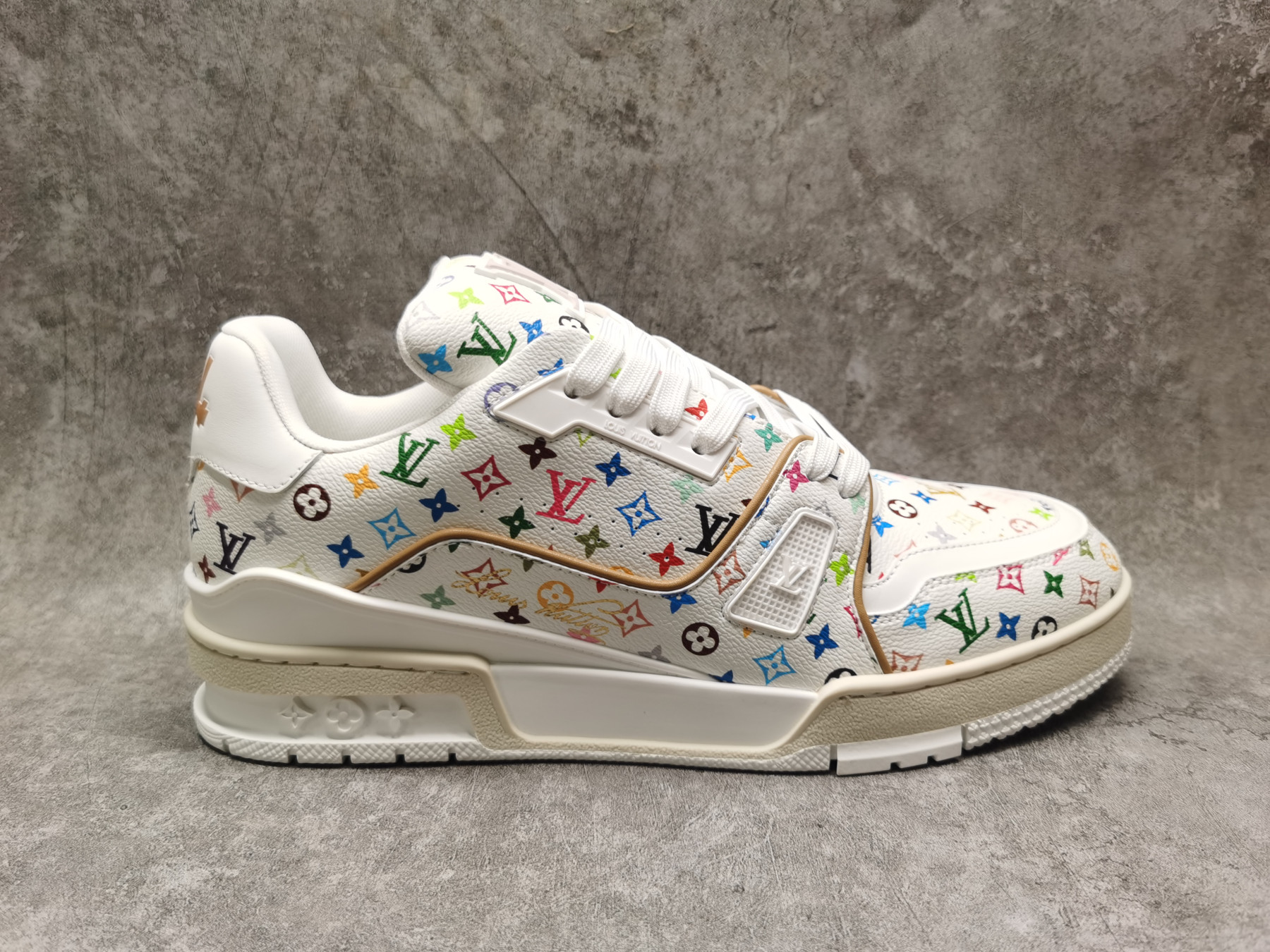 UA LV Trainer Sneaker