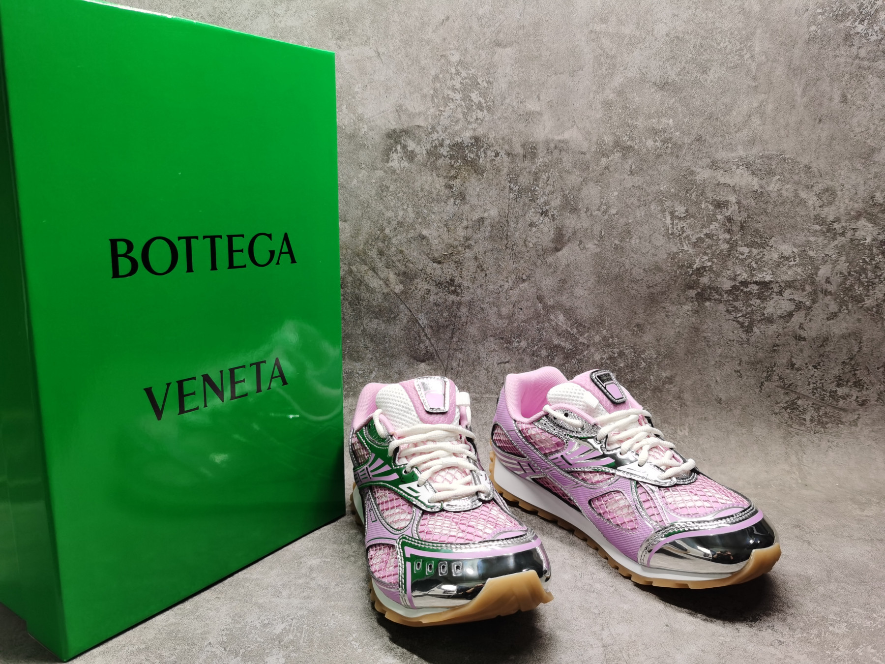 UA B0tt*ga Ven*ta Orbit Sneaker