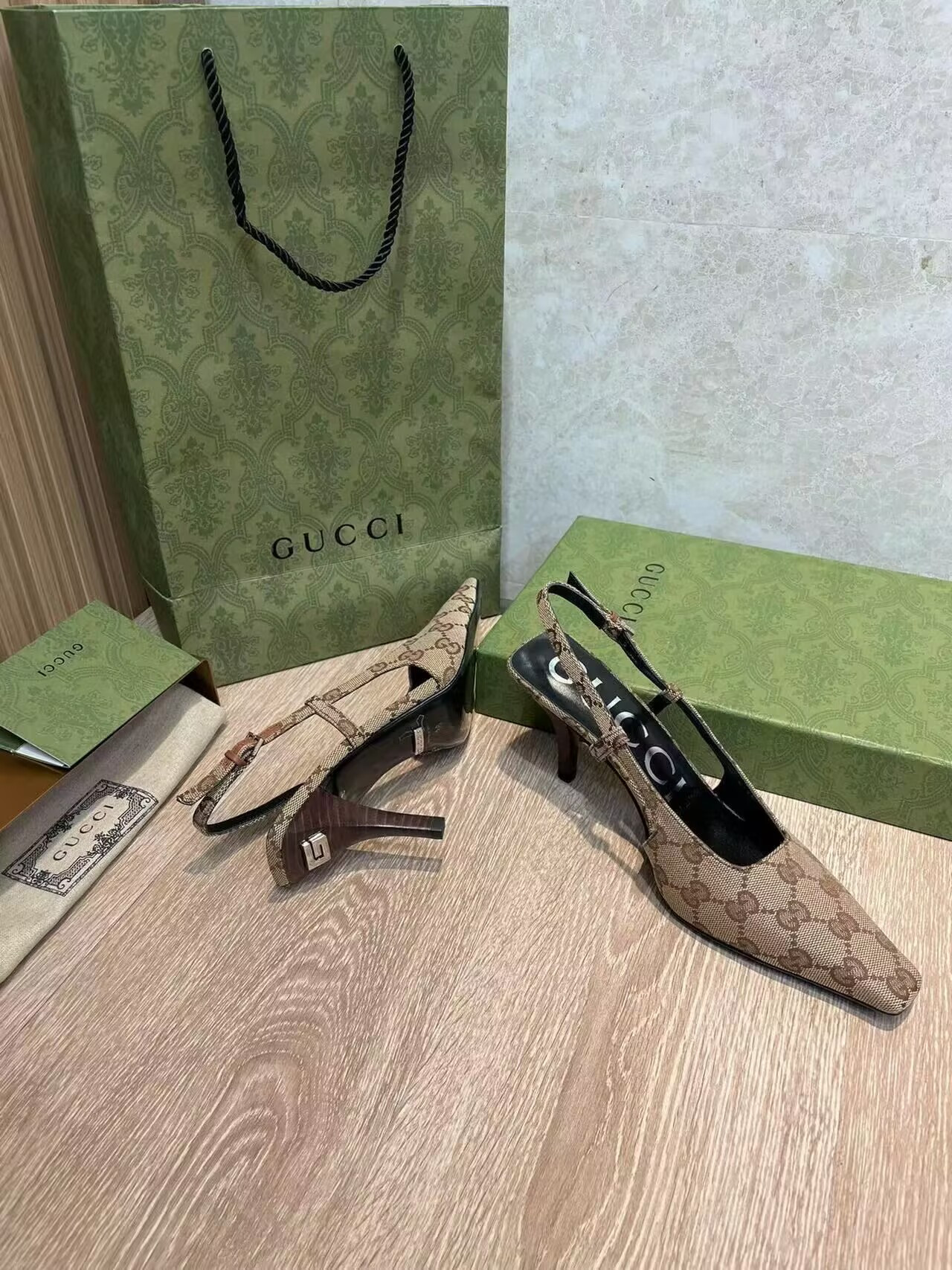 UA Gvc*1 GG Slingback Pump