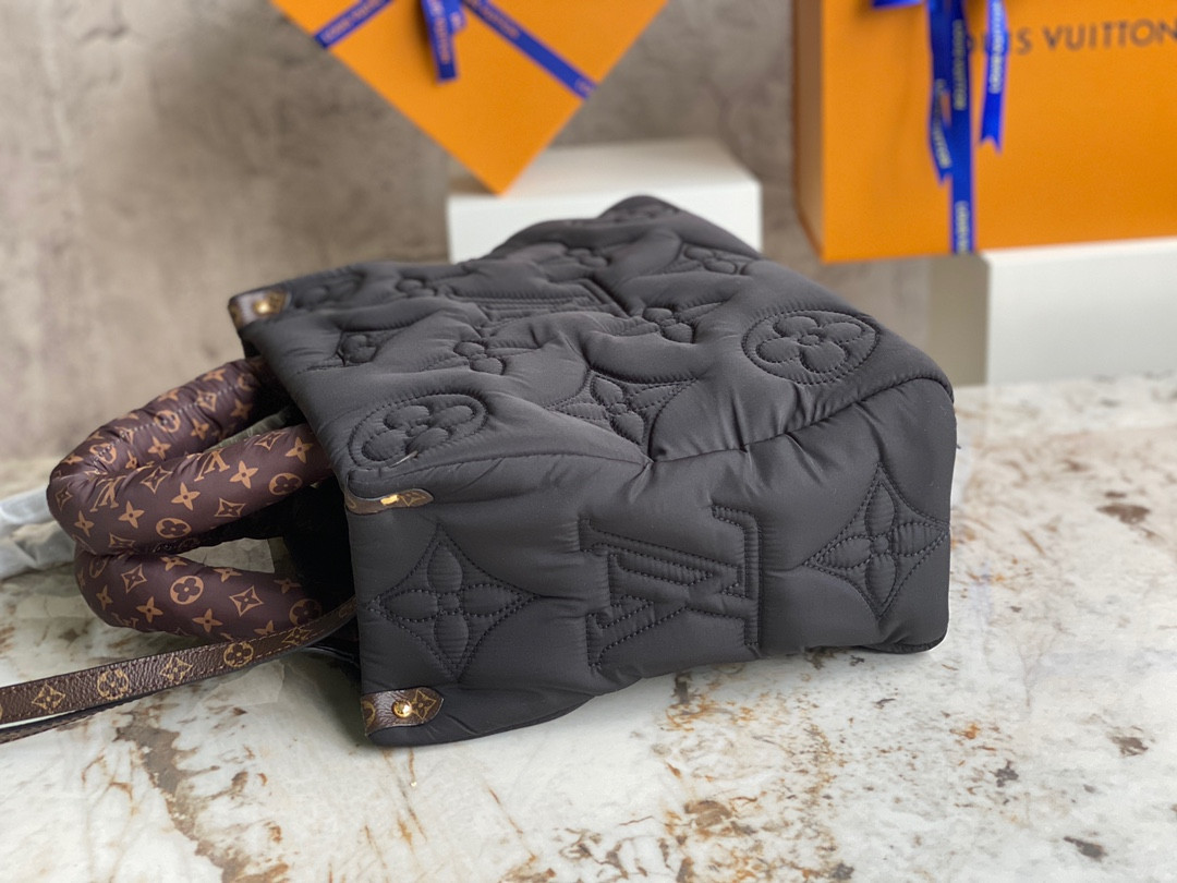 LV ONTHEGO M21069 BLACK 35 x 27 x 14 CM