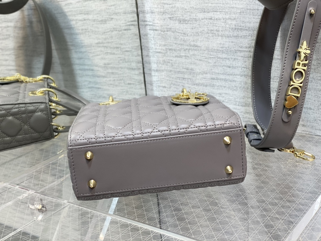 Small Lady D10r My ABCD10r Bag 8 x 6.5 x 3 inches