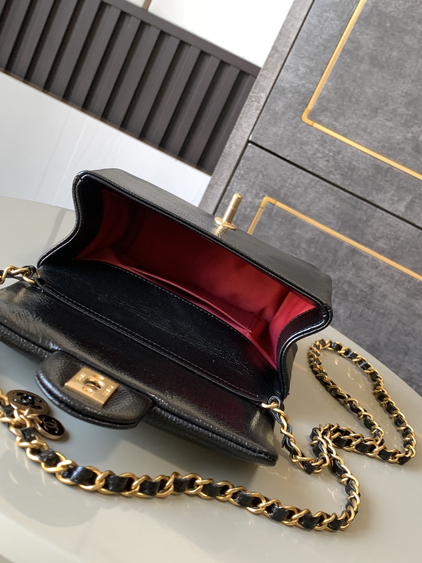 Ch**el MINI FLAP BAG 13 × 17.5 × 6 cm