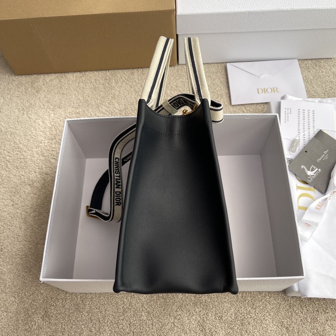 D10r  Book Tote  Reverse  26.5×21×14cm