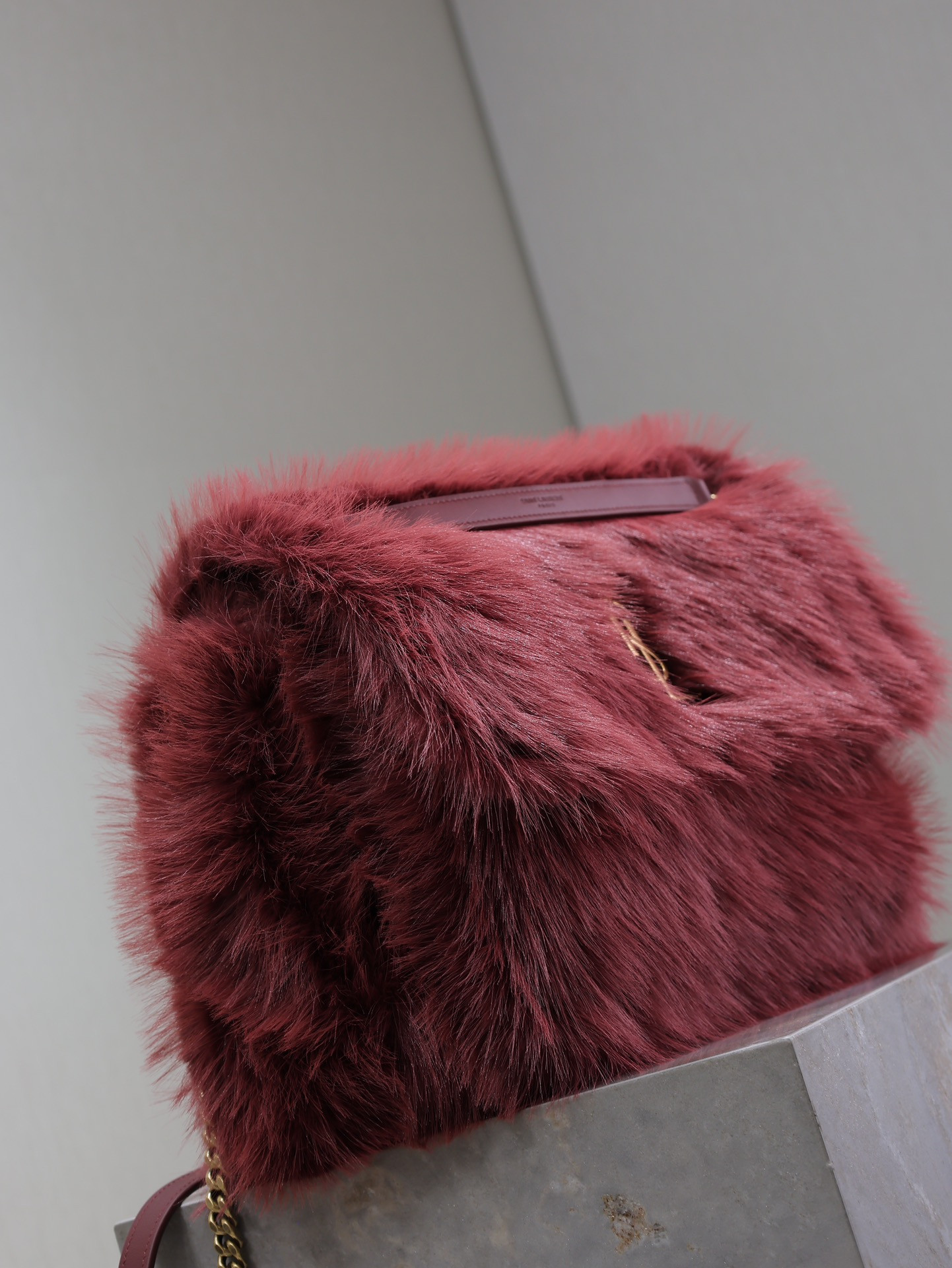 Y51 NIKI LARGE IN SHEARLING 32x23x9cm