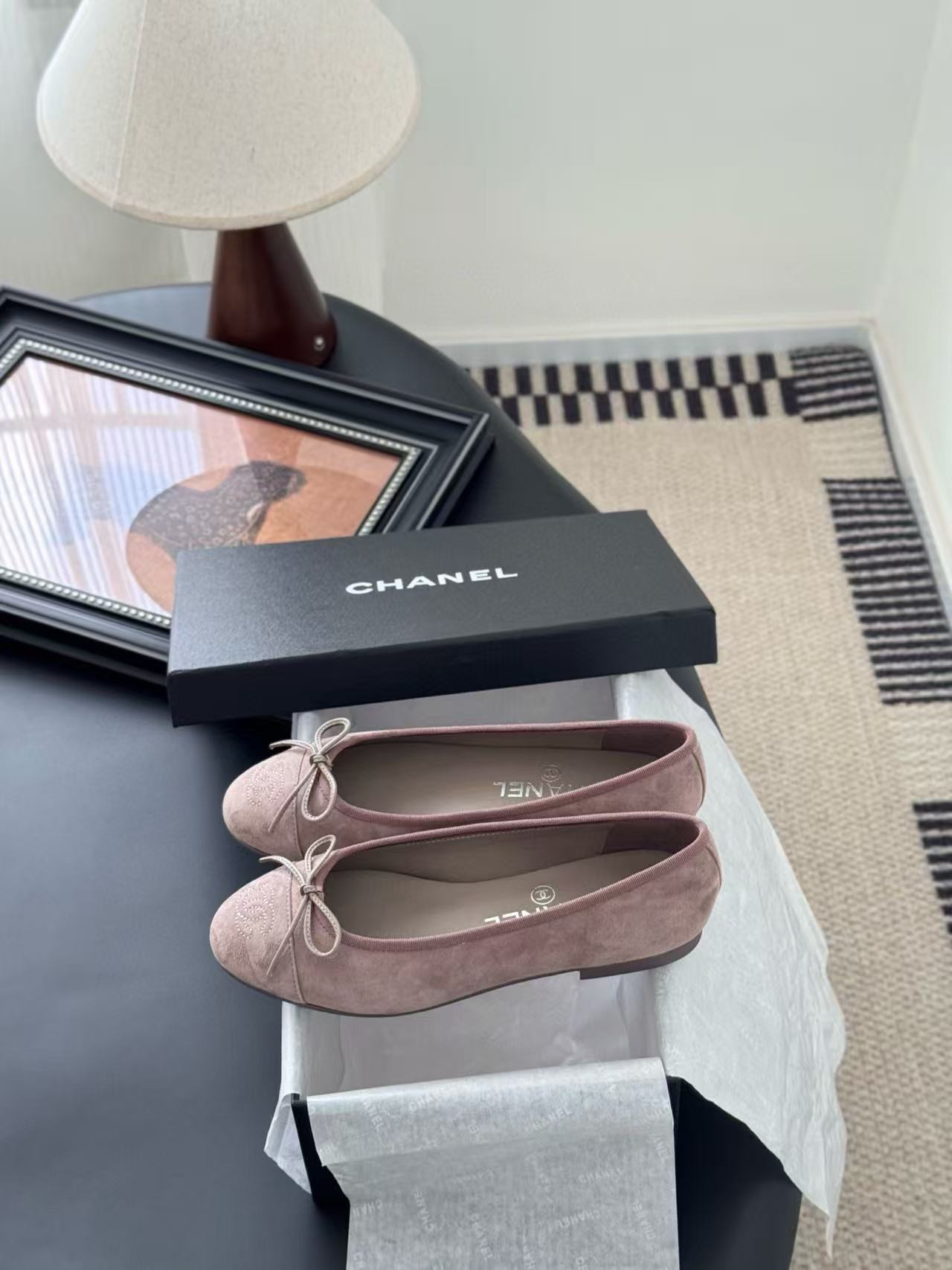 UA Ch**el Ballet flats