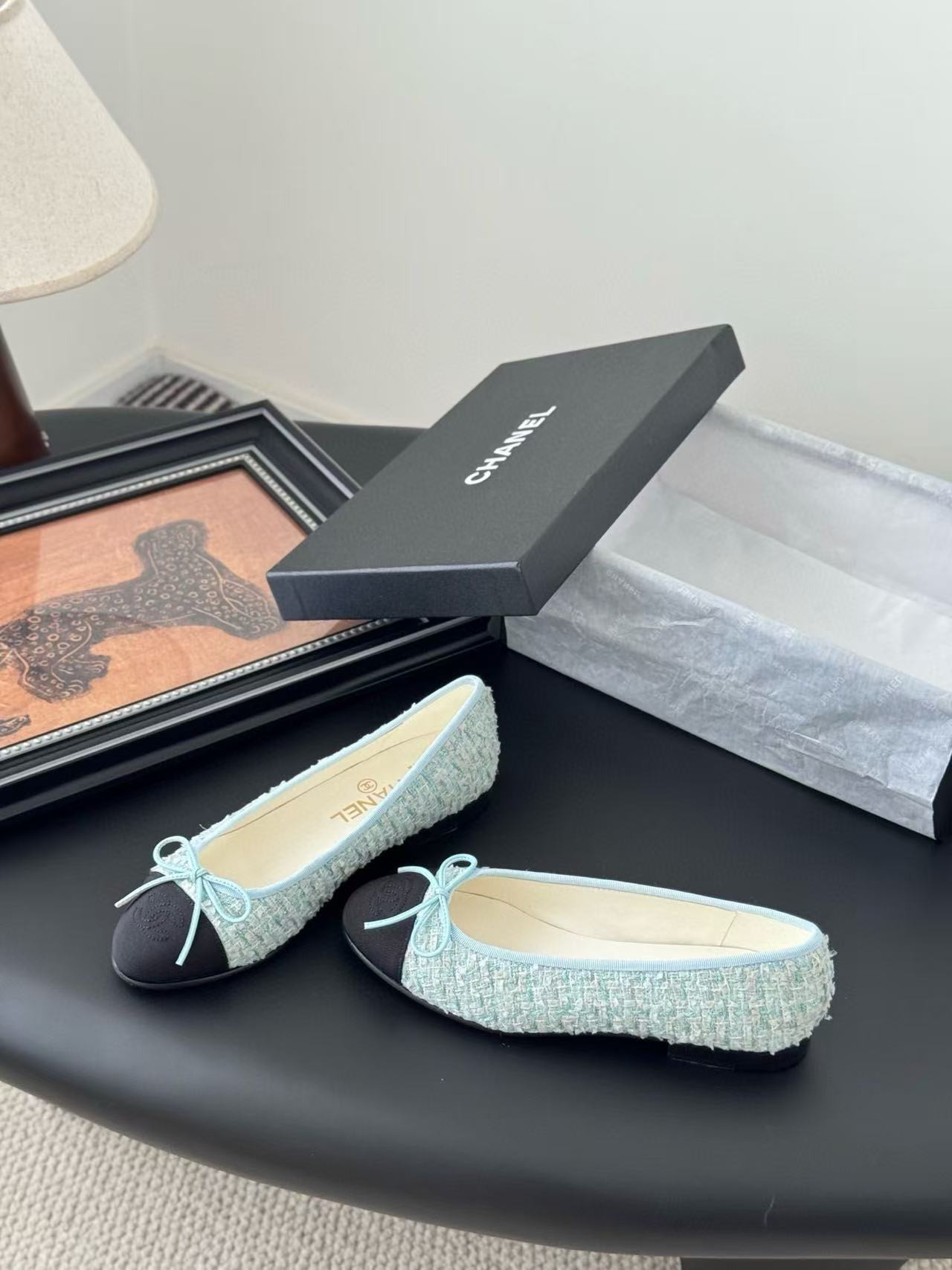 UA Ch**el Ballet flats