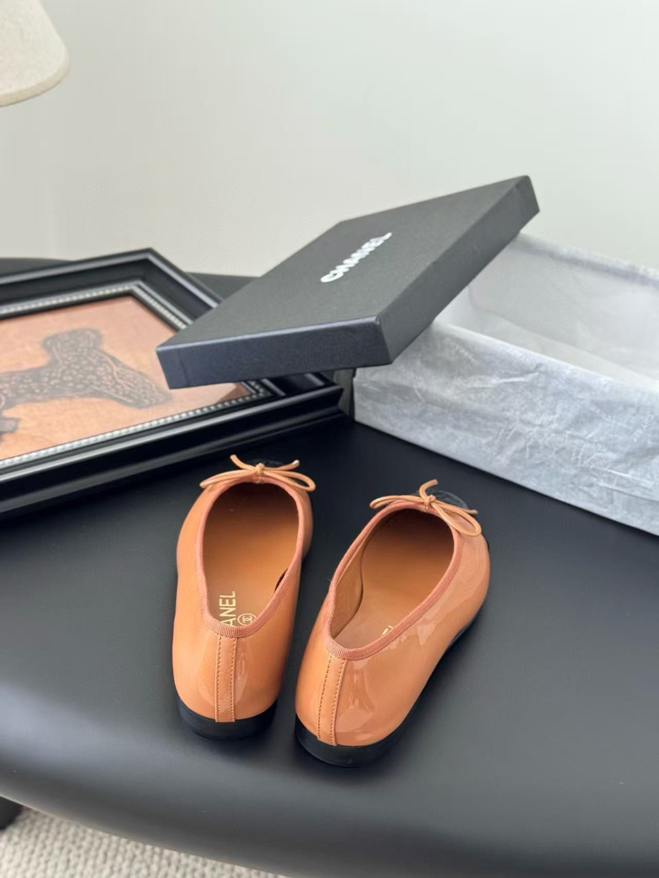 UA Ch**el Ballet flats