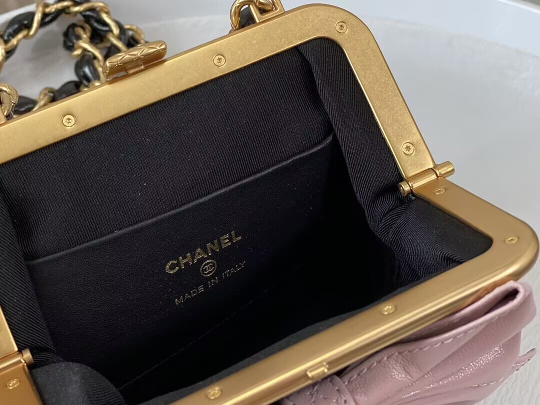 Ch**el CLUTCH WITH CHAIN 12 × 13 × 4 cm