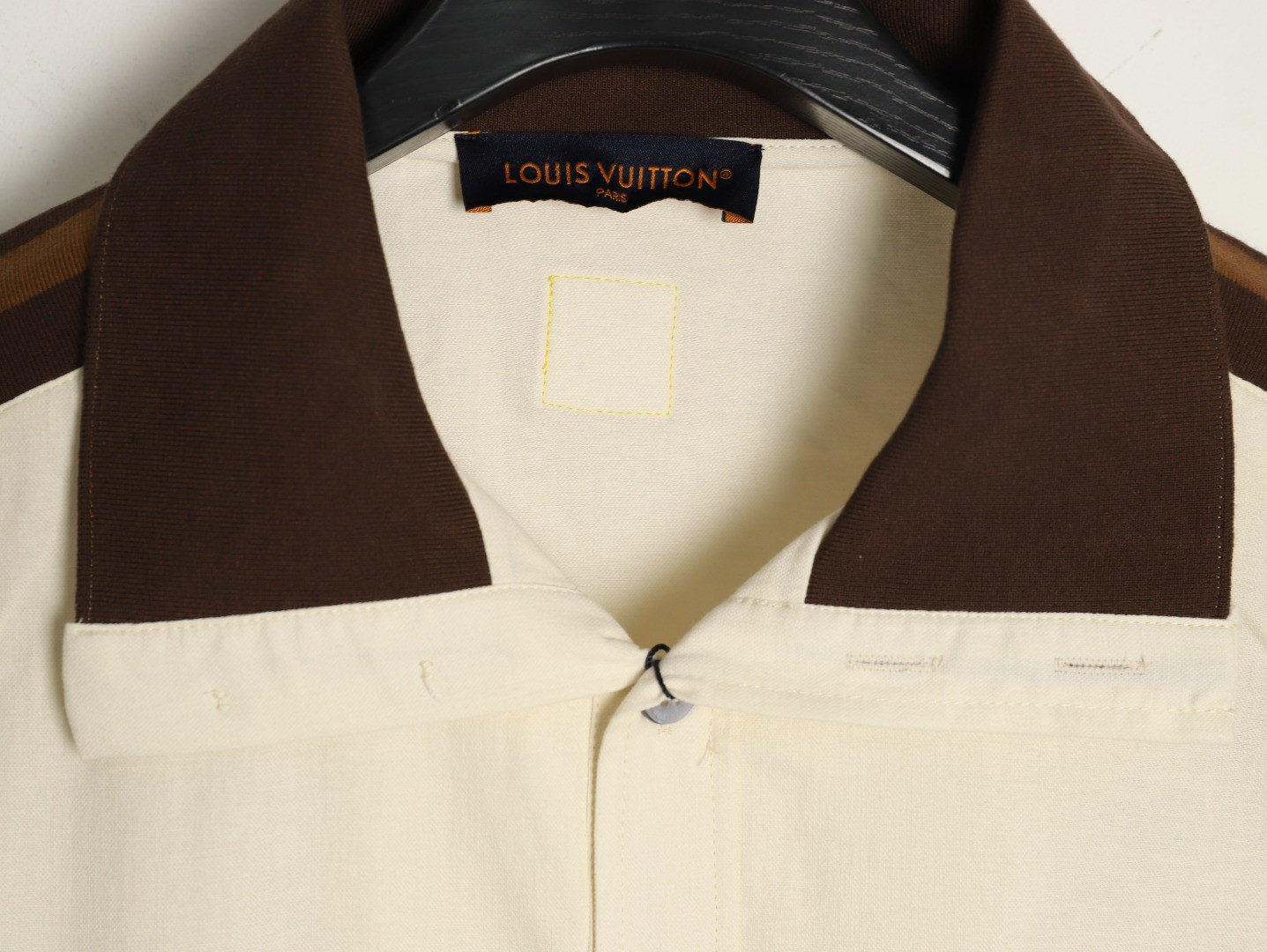 L0vis Vvtt0n LV 26SS Short-sleeved Shirts