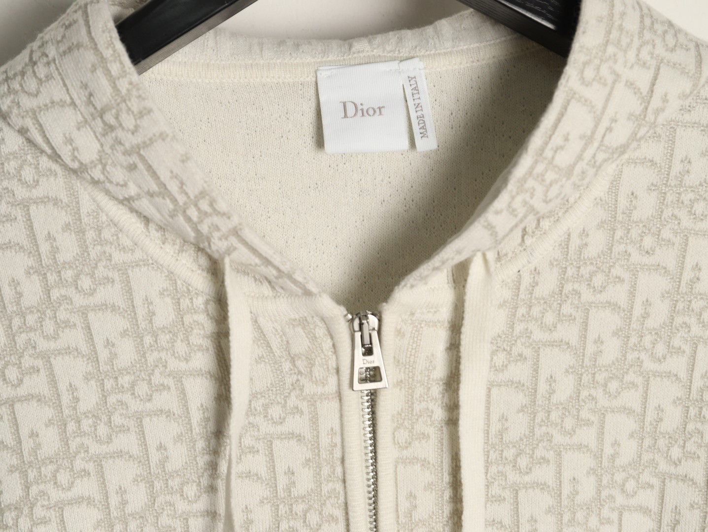 D10r Oblique Knitting Cardigan