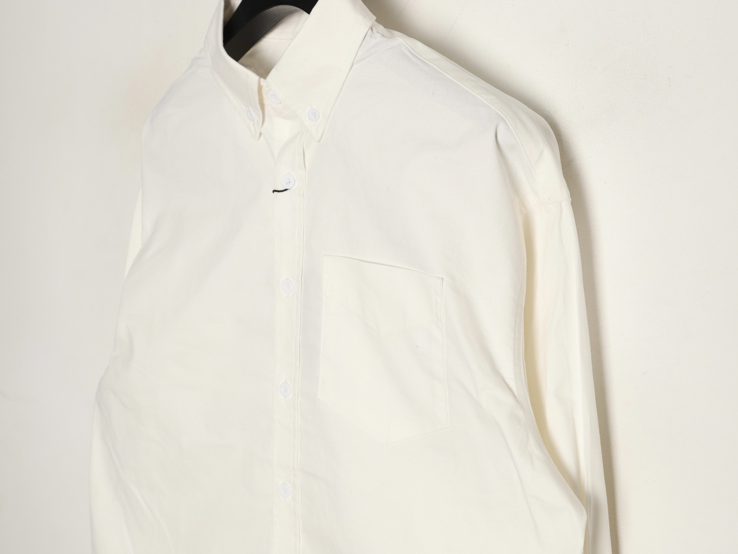 Ba1en*iaga Long-sleeved Shirts