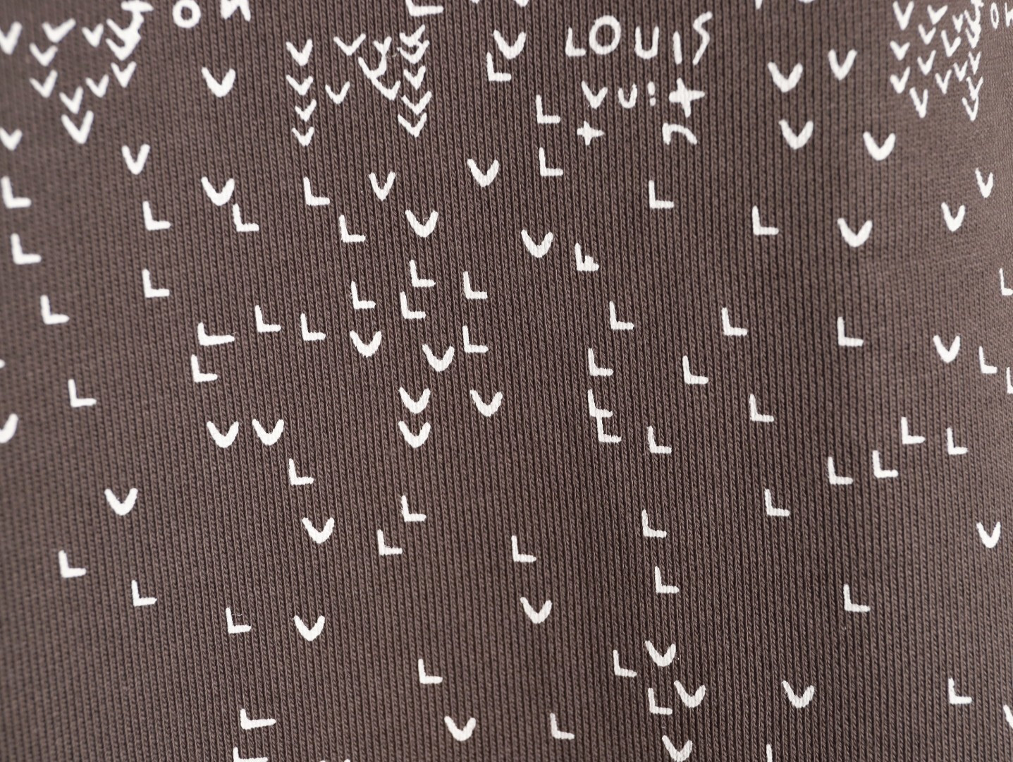 L0vis Vvtt0n 25Fw Hoodies