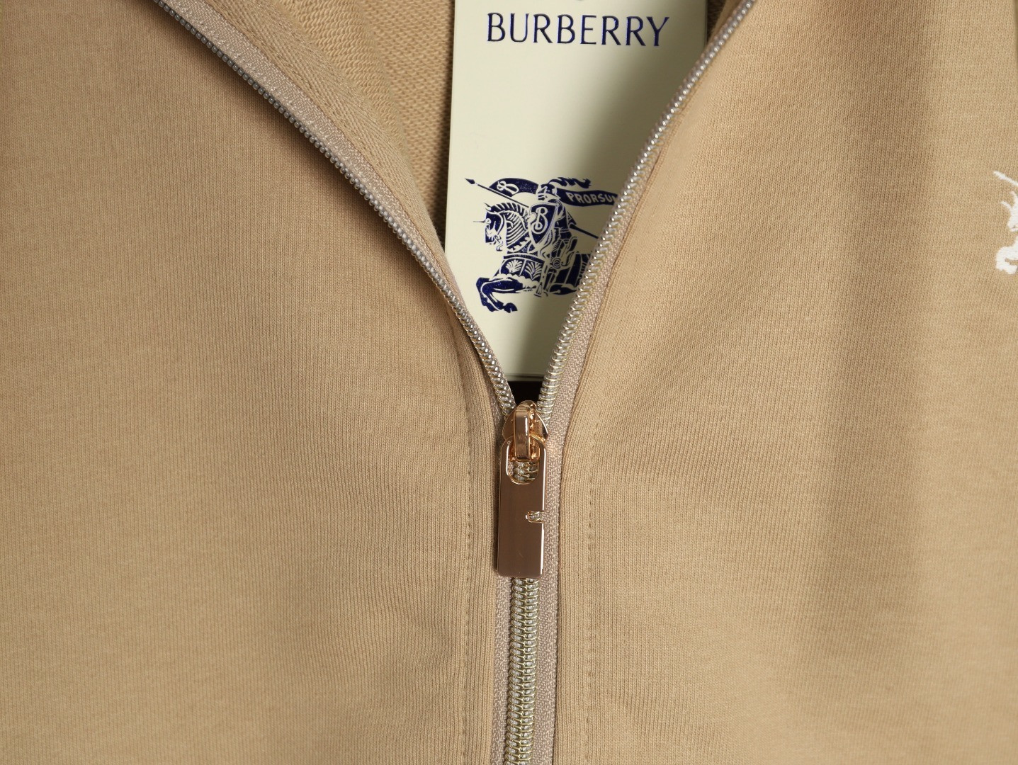 Bv*b*rry 25Fw Coats Suit