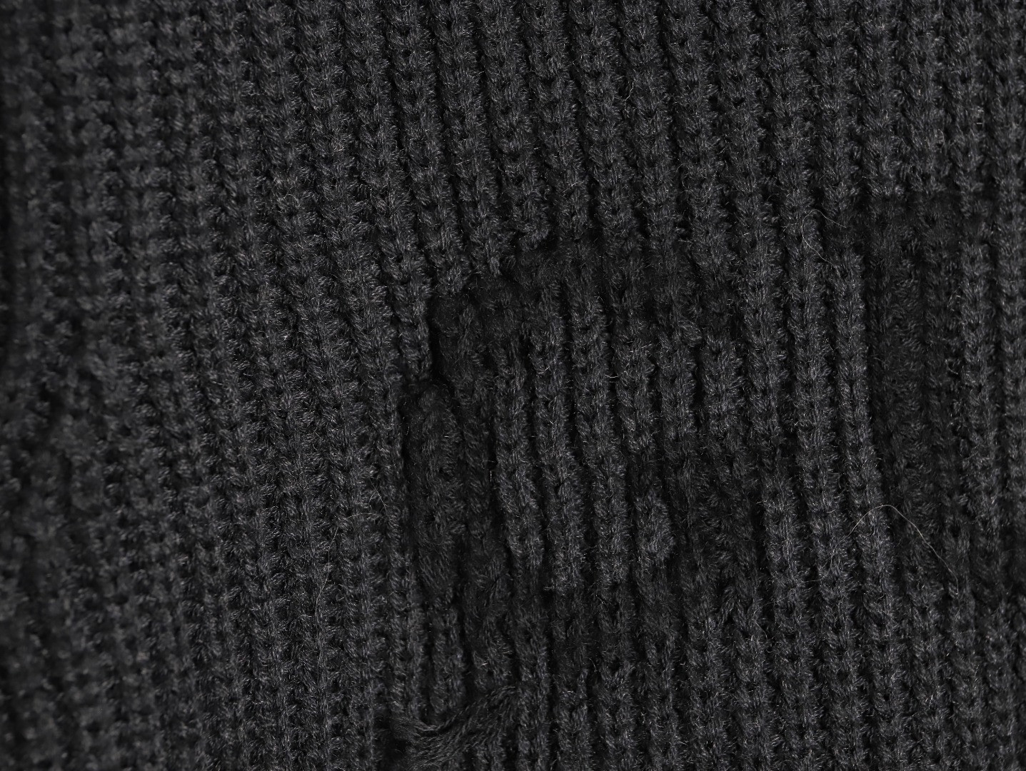 Gvc*1 25Fw Sweaters