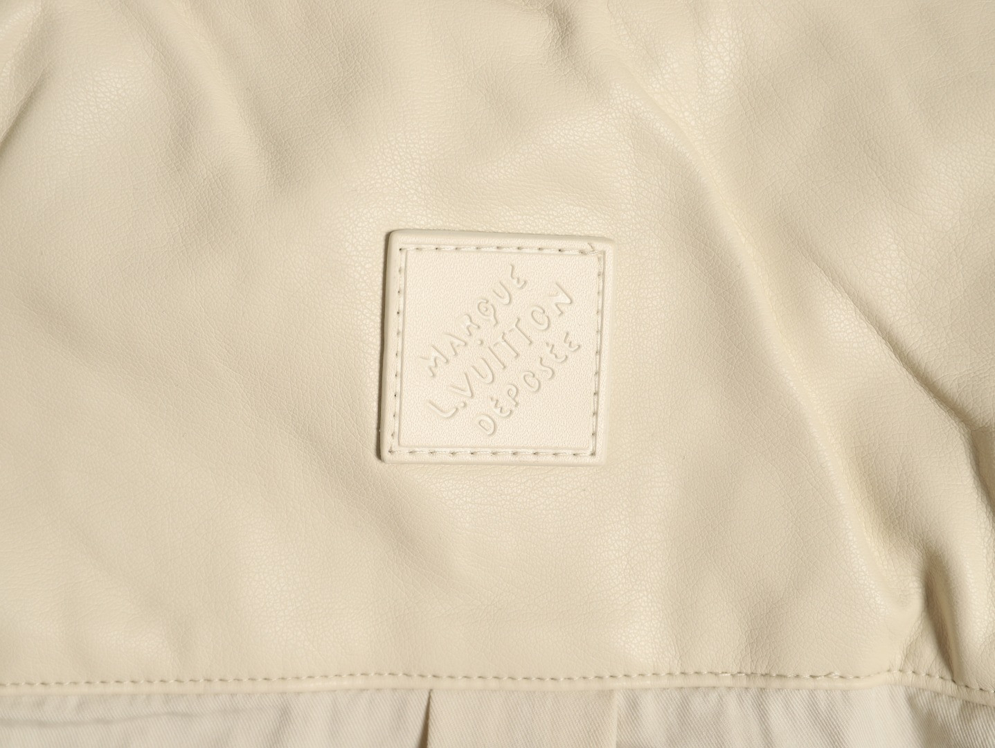 L0vis Vvtt0n 26FW Long-sleeved Shirts