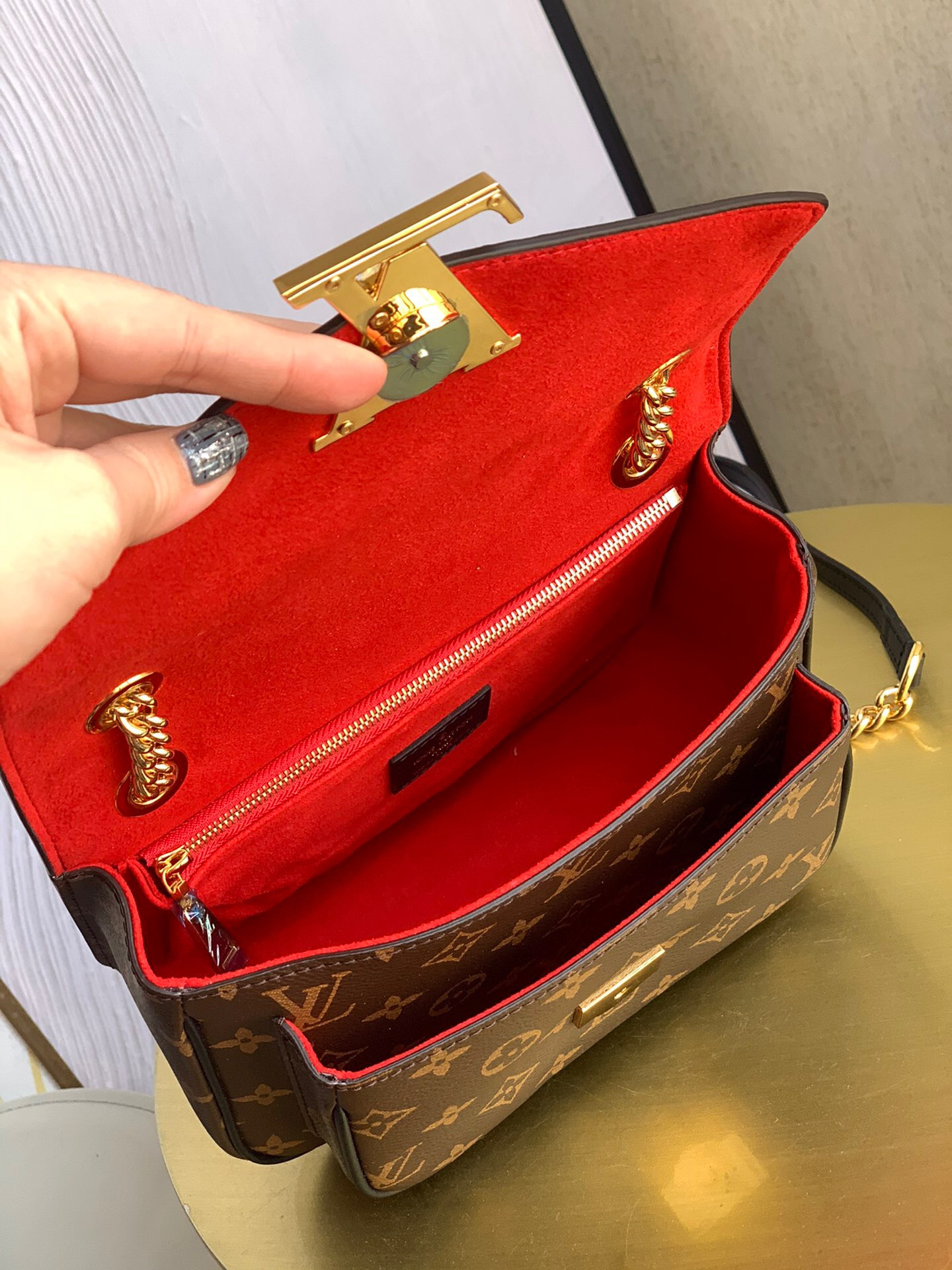 LV PASSY M45592