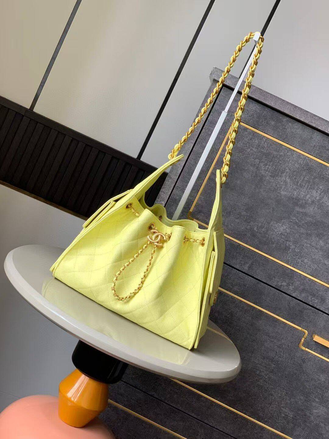 Ch**el 25C Bucket Bag 26x30x14cm