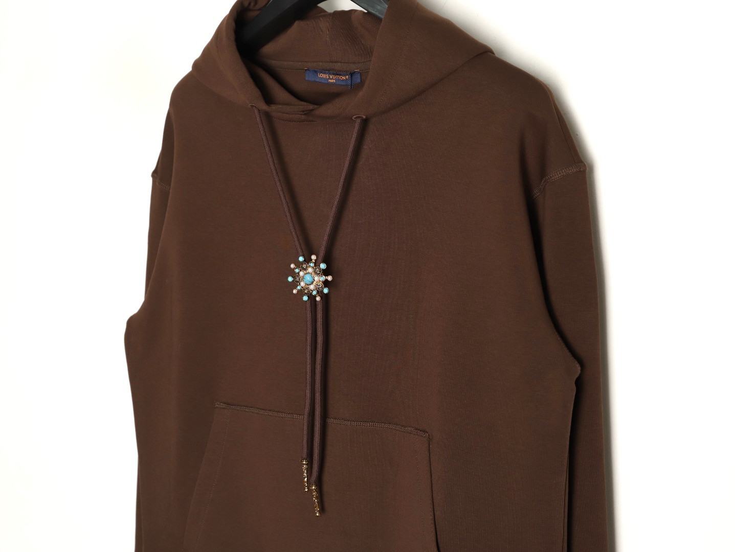 L0vis Vvtt0n Hoodies