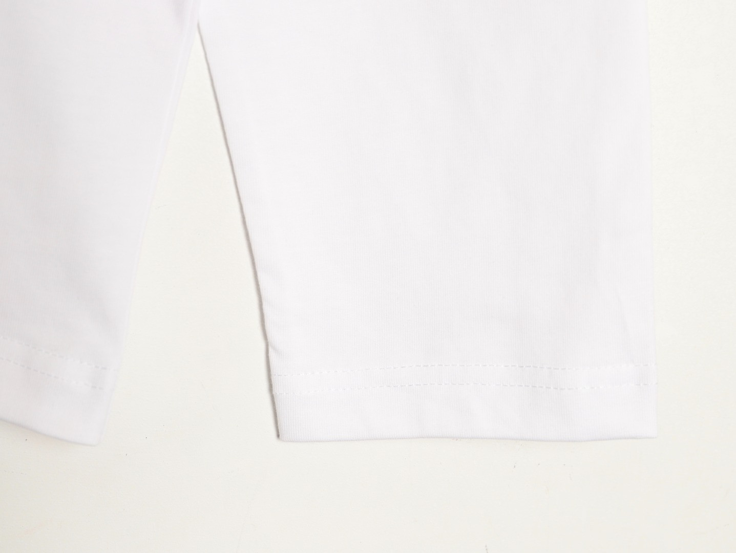 L0vis Vvtt0n Long-sleeved T-shirt