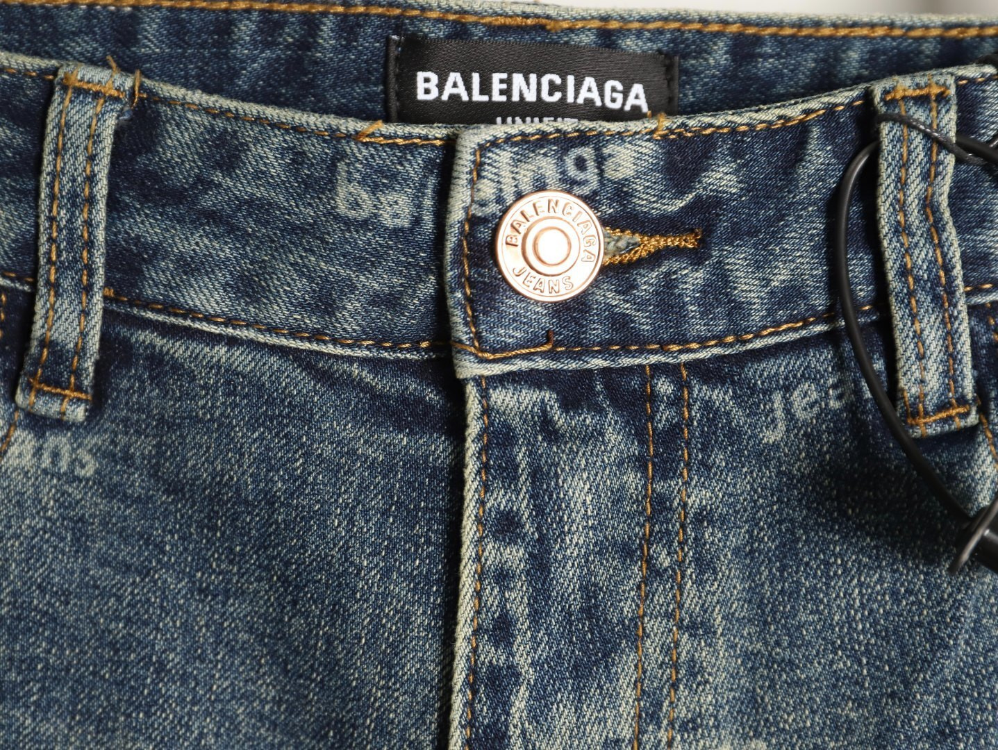 Ba1en*iaga Jeans