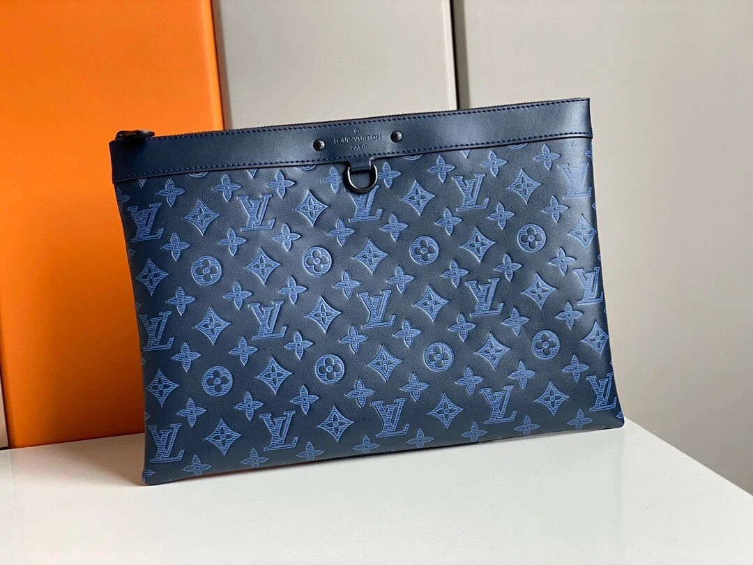 LV DISCOVERY POCHETTE GM M80425