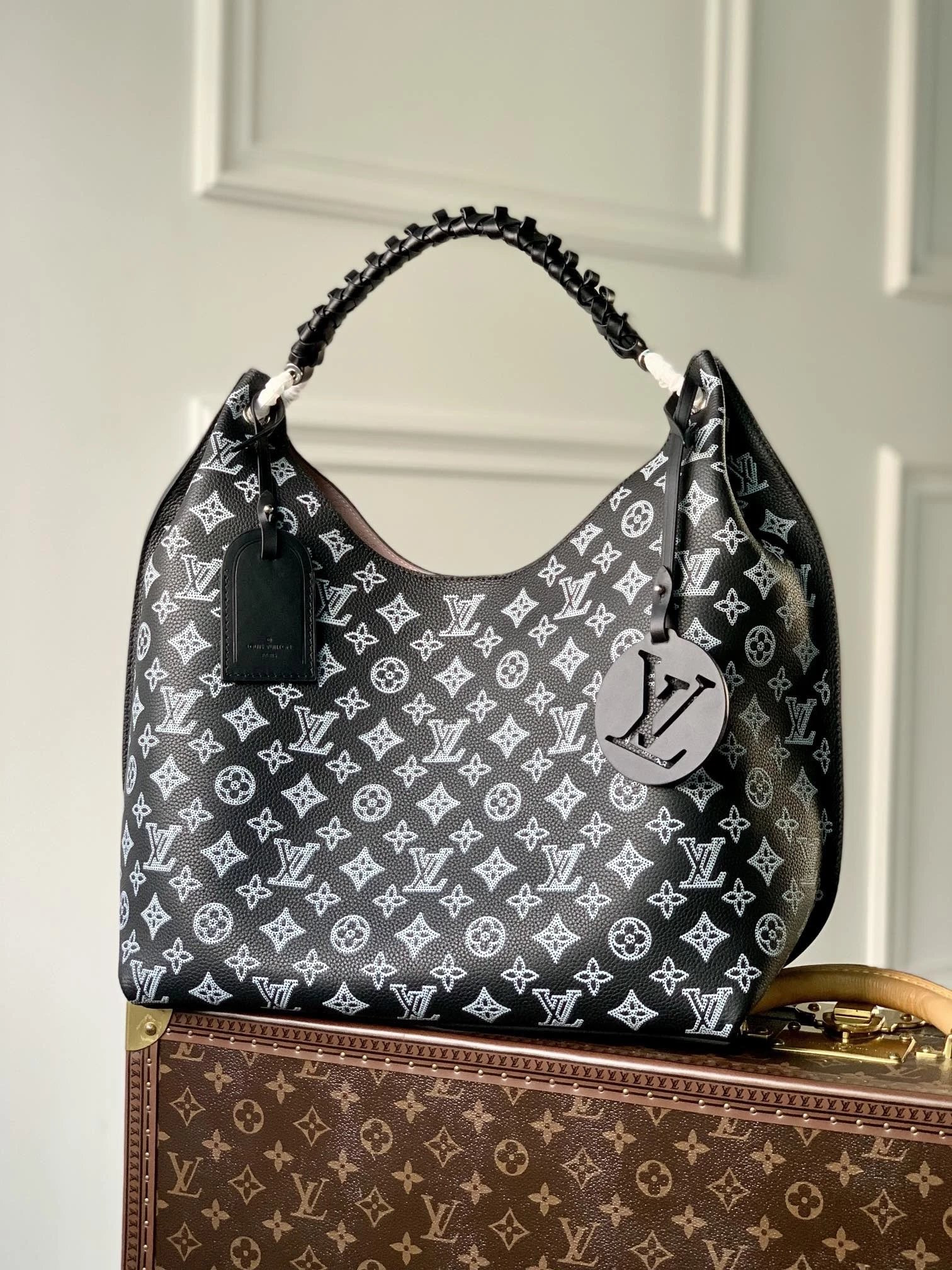 LV CARMEL M53188
