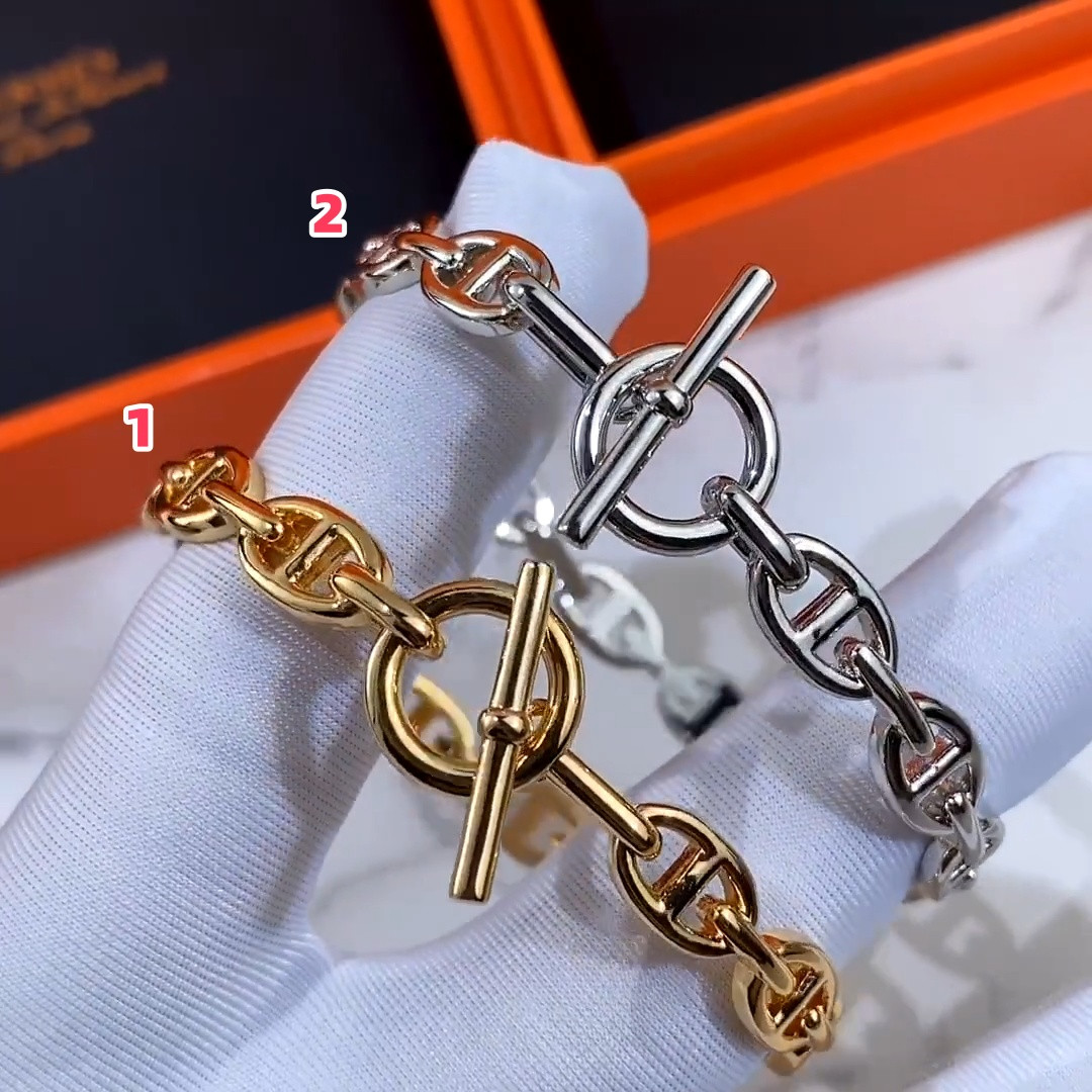 H**me5 Bracelet
